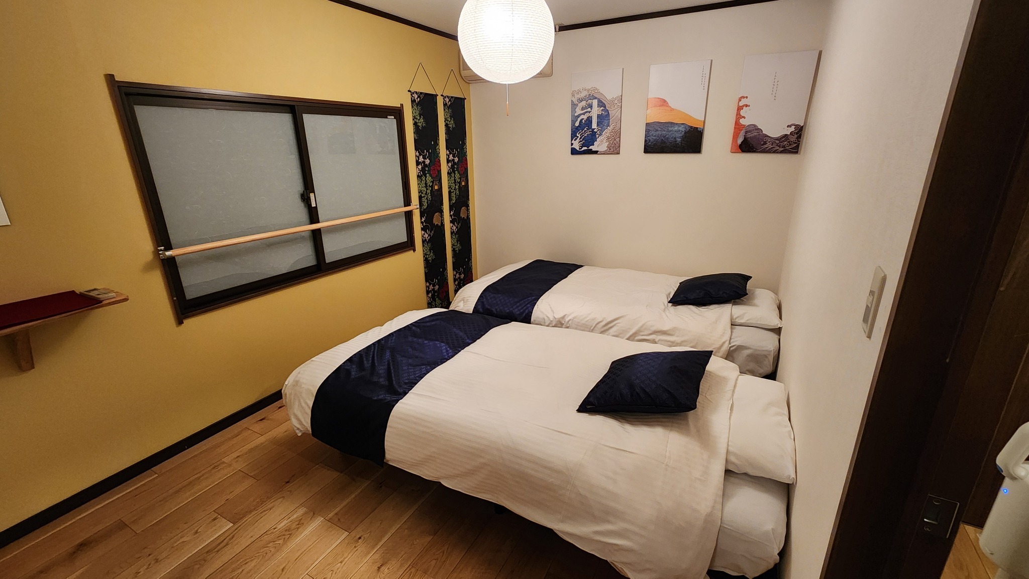 Bedroom A 2 single beds