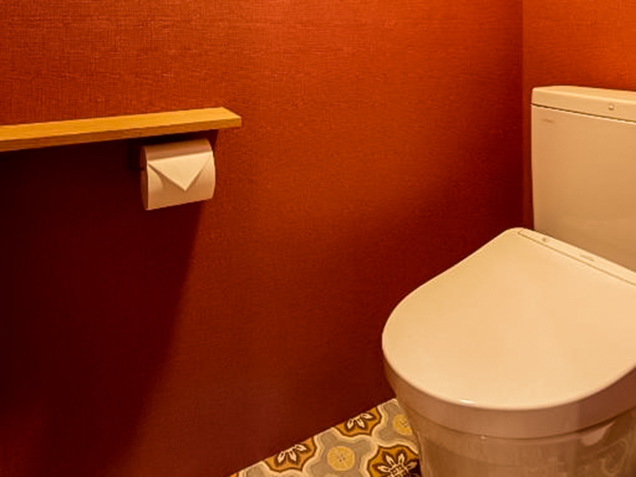 ・【洗浄機能付きトイレ】男女1か所ずつご用意しています