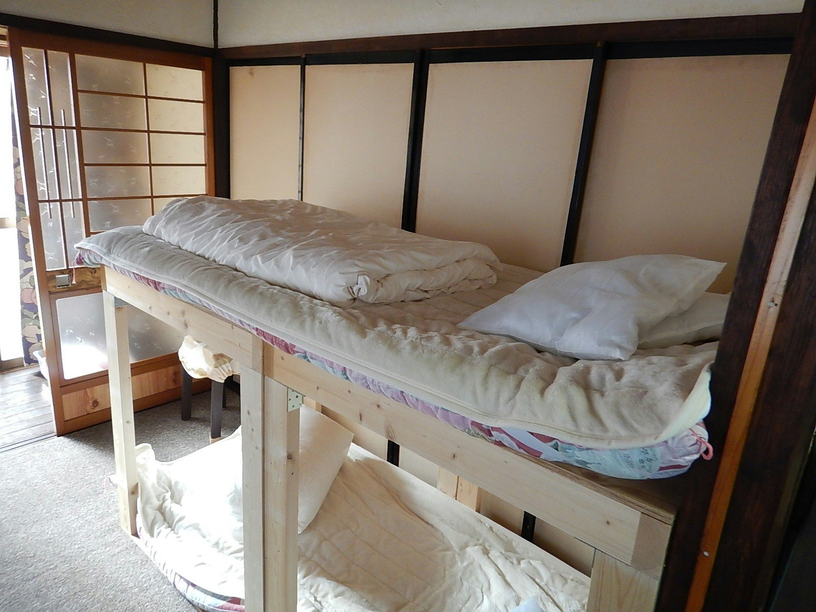 【相部屋1人1ベッド利用】盛岡駅西口8分、自炊可能、駐車場要予約