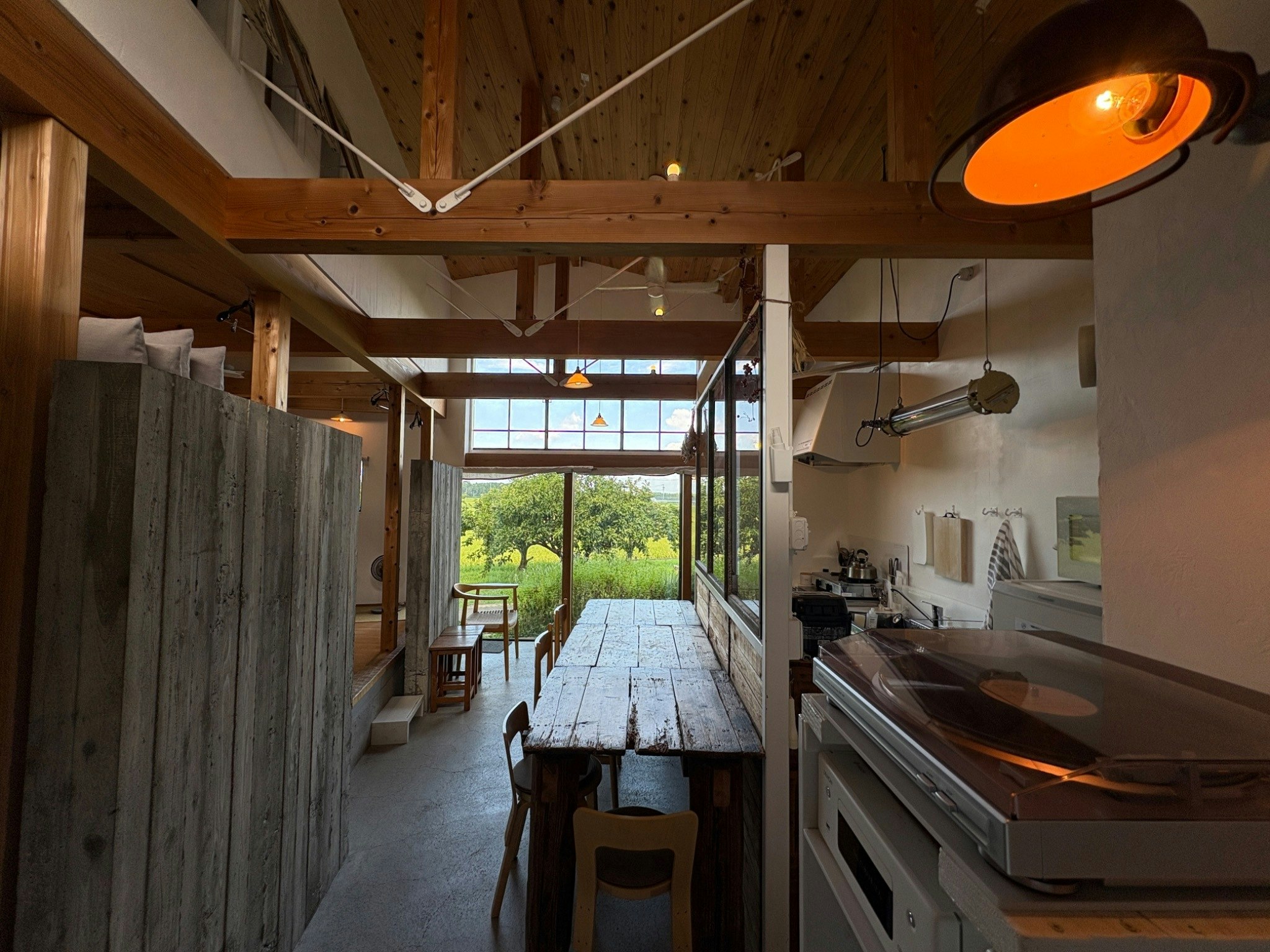 一棟貸し癒しの農泊「ハナレ ロクツキ 」音響ウッドスピーカー、伊勢神宮・多気VISON 車で25分