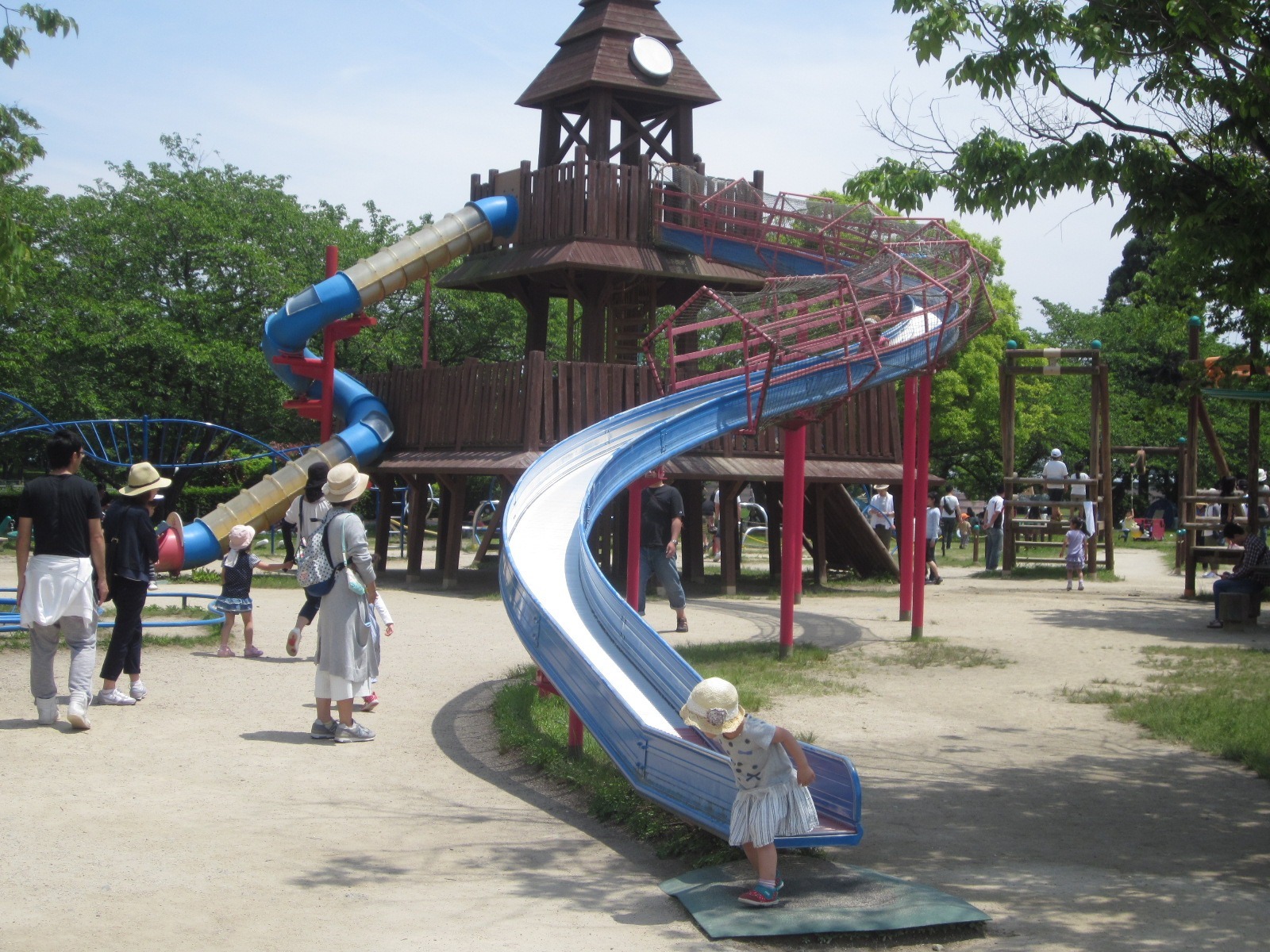 周辺施設 びわ湖こどもの国 現地から17km