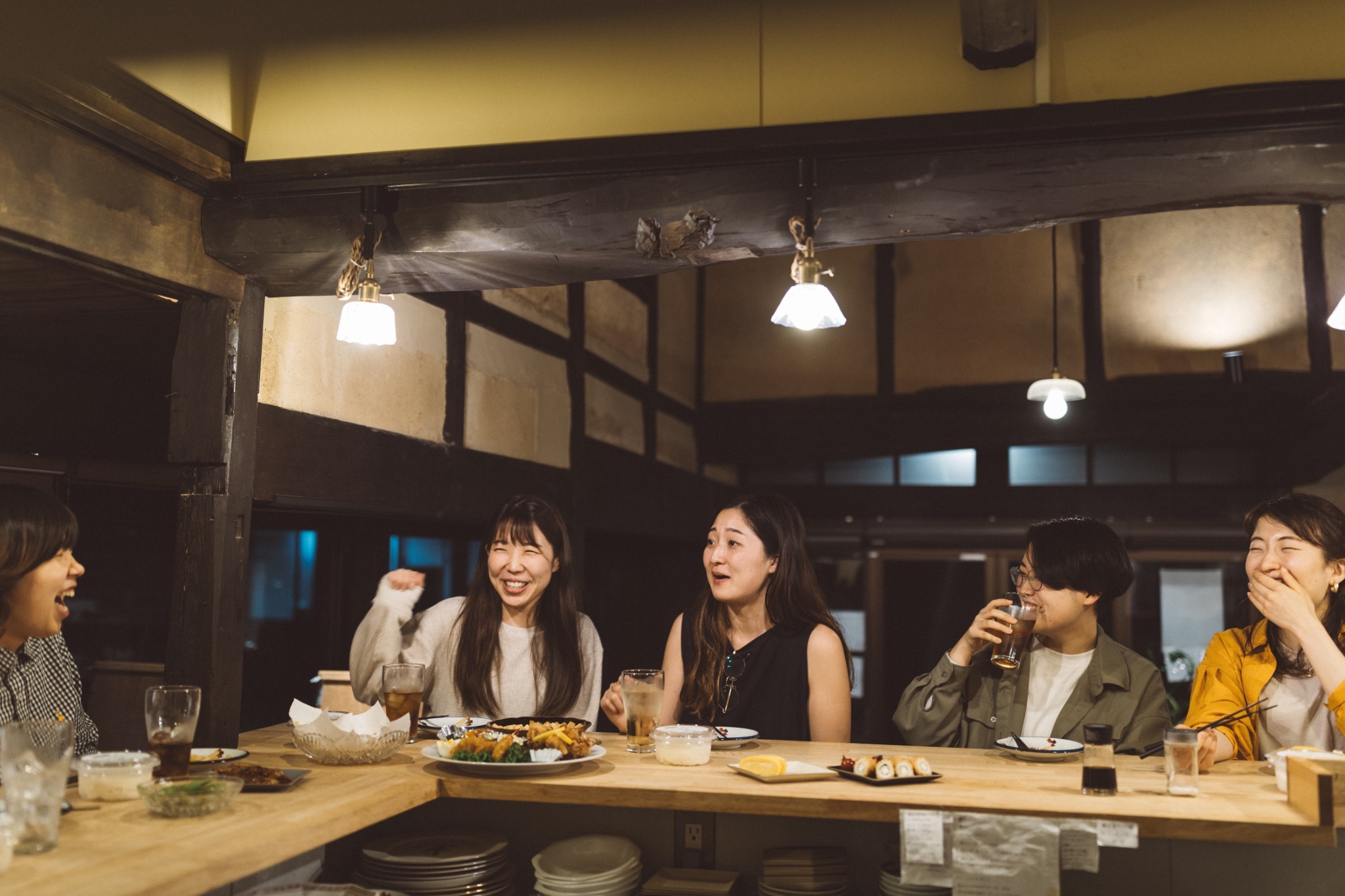 【父母ヶ浜まで車で3分】一棟貸し!最大8名・築100年の建物をフルリノベーション・Wi-Fi完備