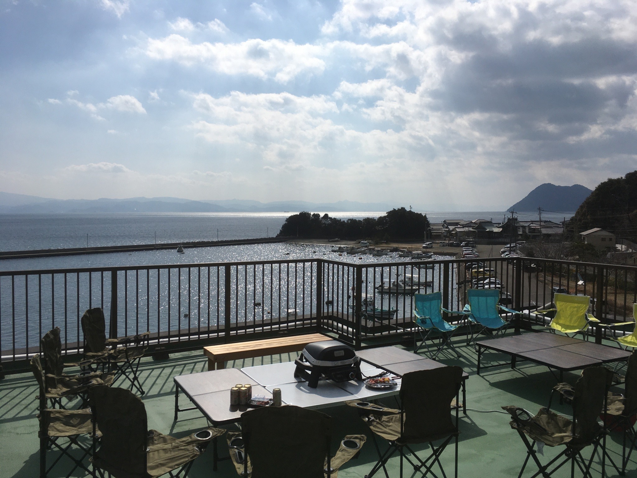 屋上から眼前の上天草東海岸の眺望をお楽しみください