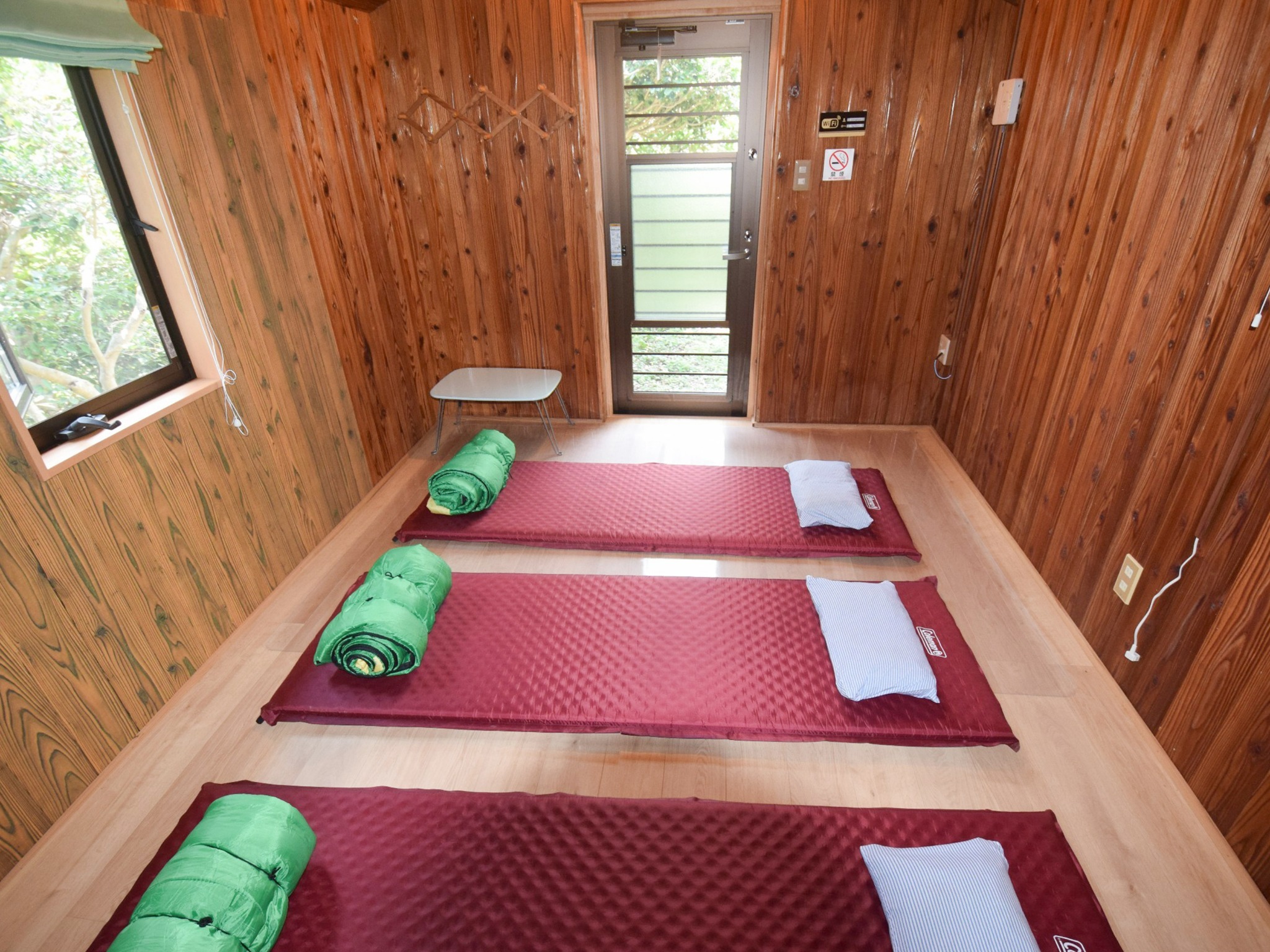 ・【寝具】寝袋・枕・インフレーターマットの貸出無料♪(お部屋にベッドはございません)