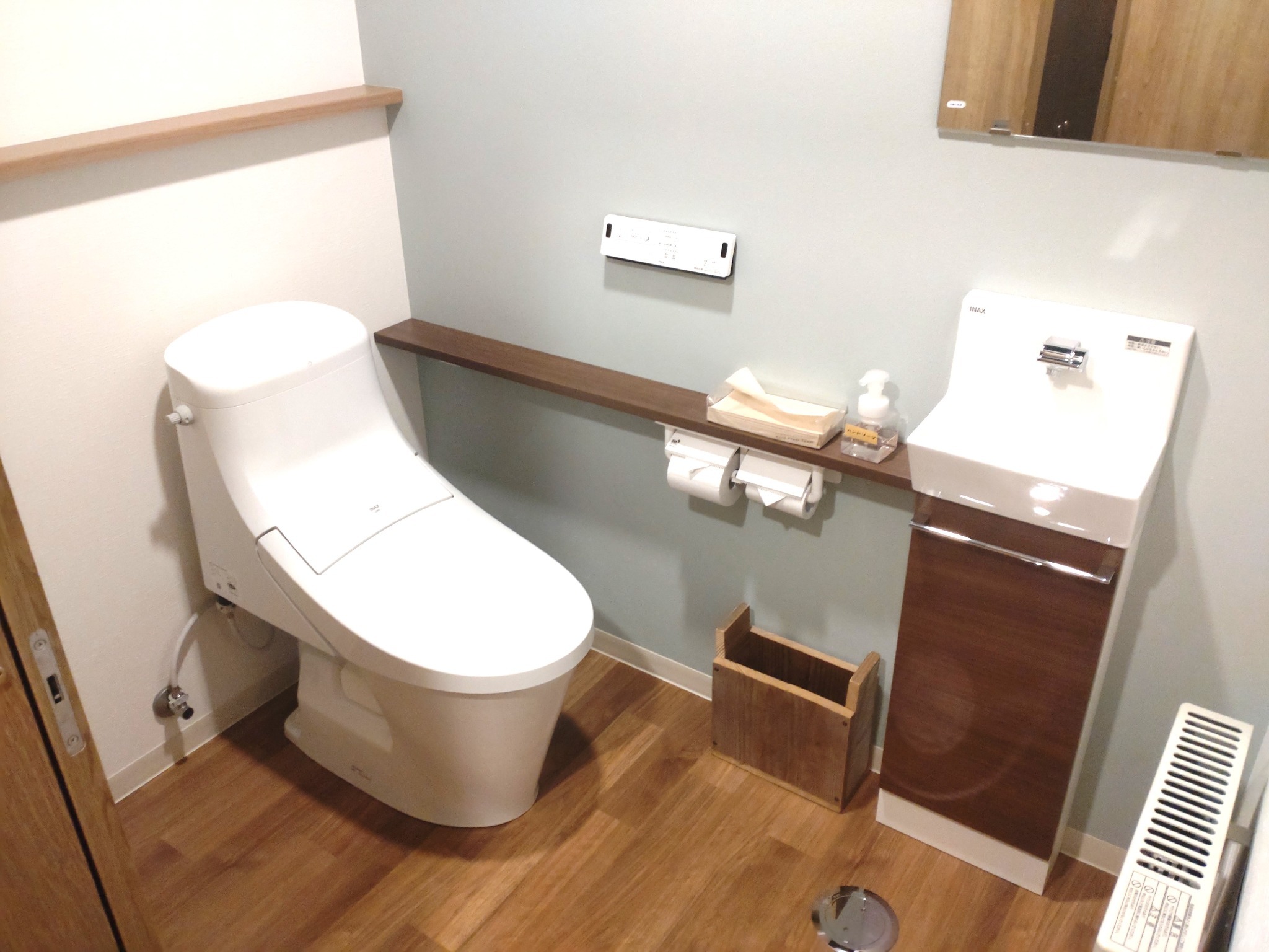 トイレは男女別です。