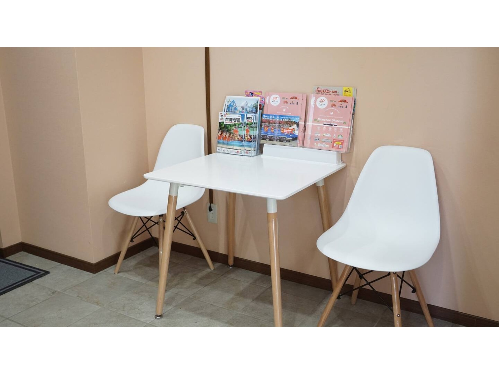 【清掃費等全てコミコミ】とまりん/美栄橋駅/国際通り-4ベッドキッチン付きホテル