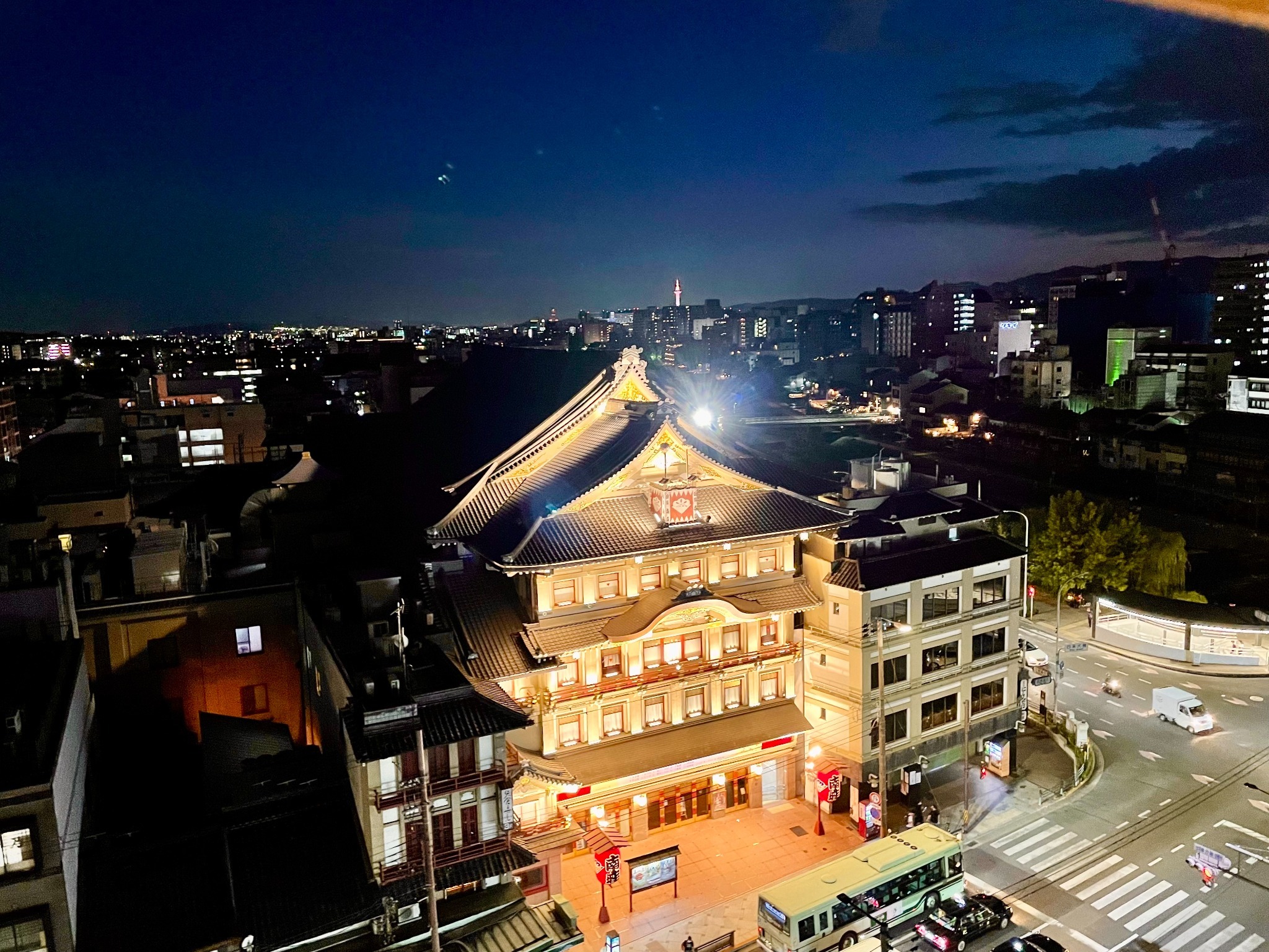 The view from the window!! Minami-za, Kyoto Tower, Kamo-gawa