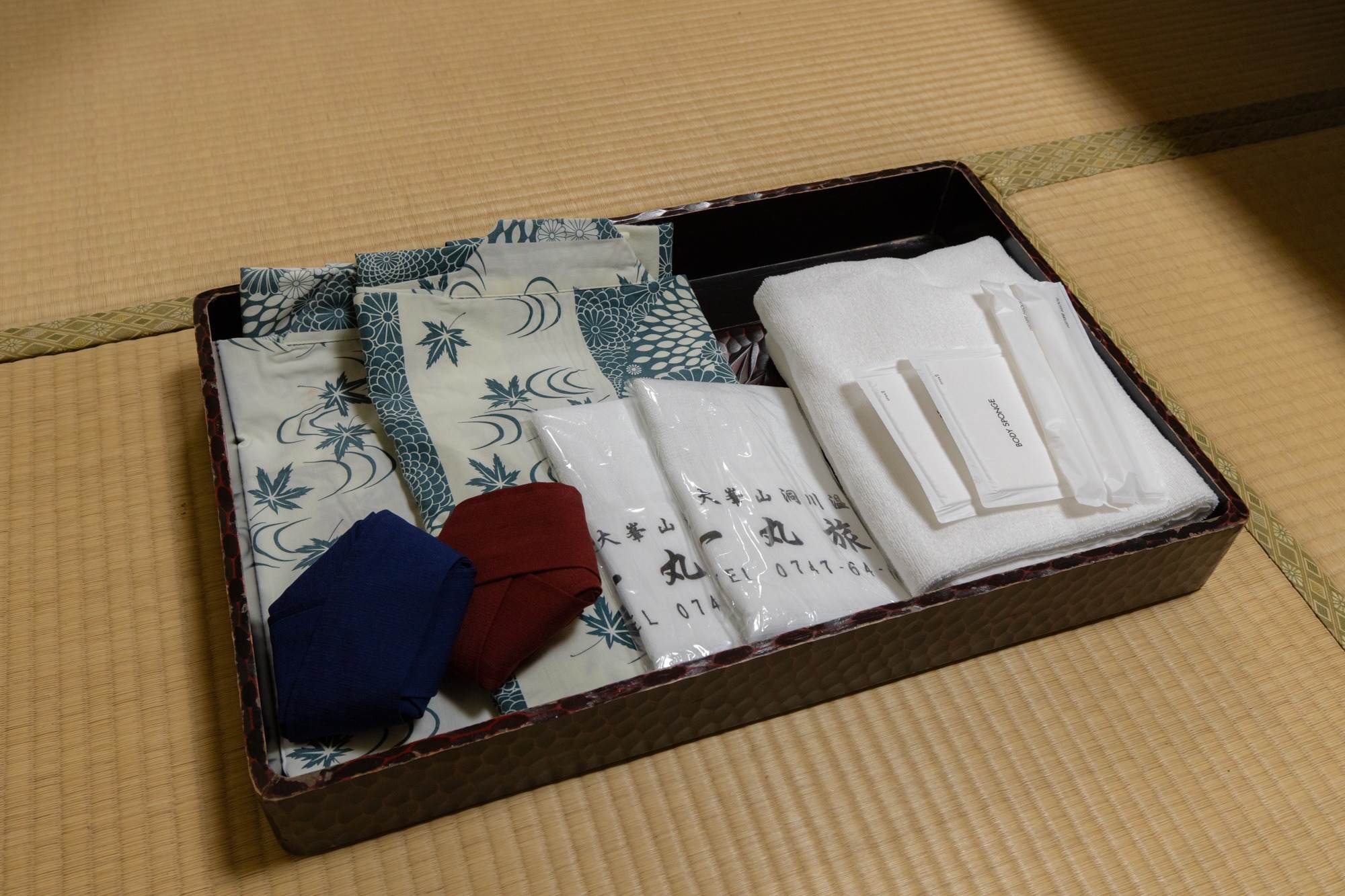 川魚の塩焼き、名水豆腐、自家製味噌小鍋付き季節の会席コース