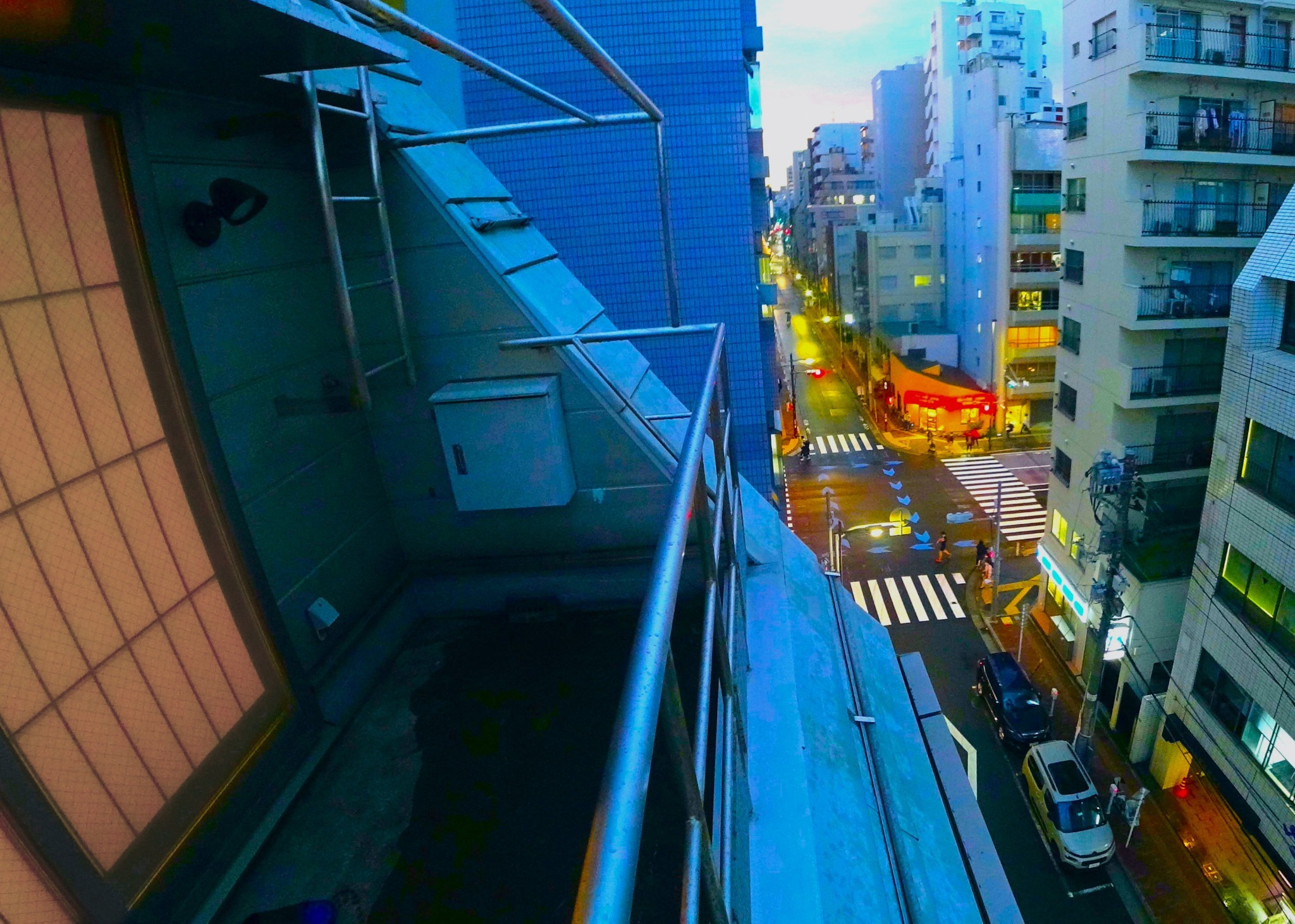 バルコニーからトワイライトの景色