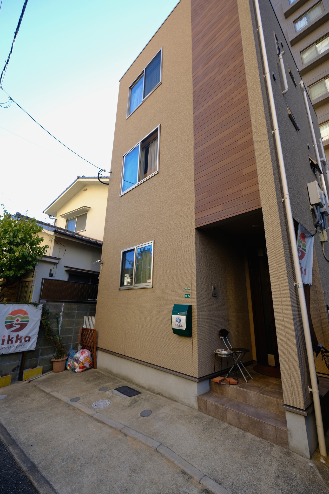 福岡市ゲストハウスJikka 外観