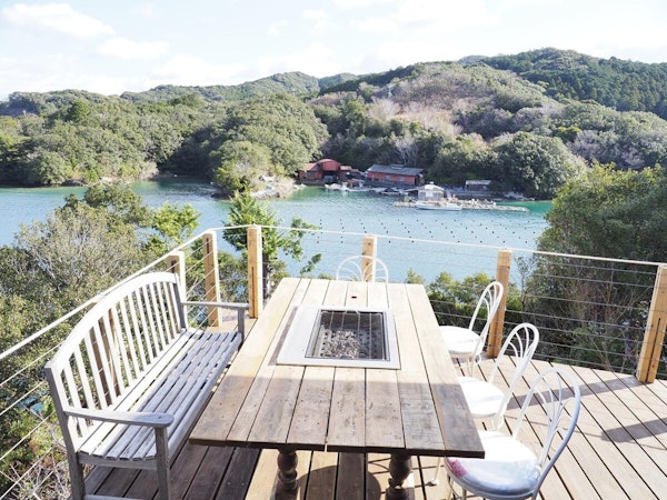 800349_large.jpeg?auto=format&