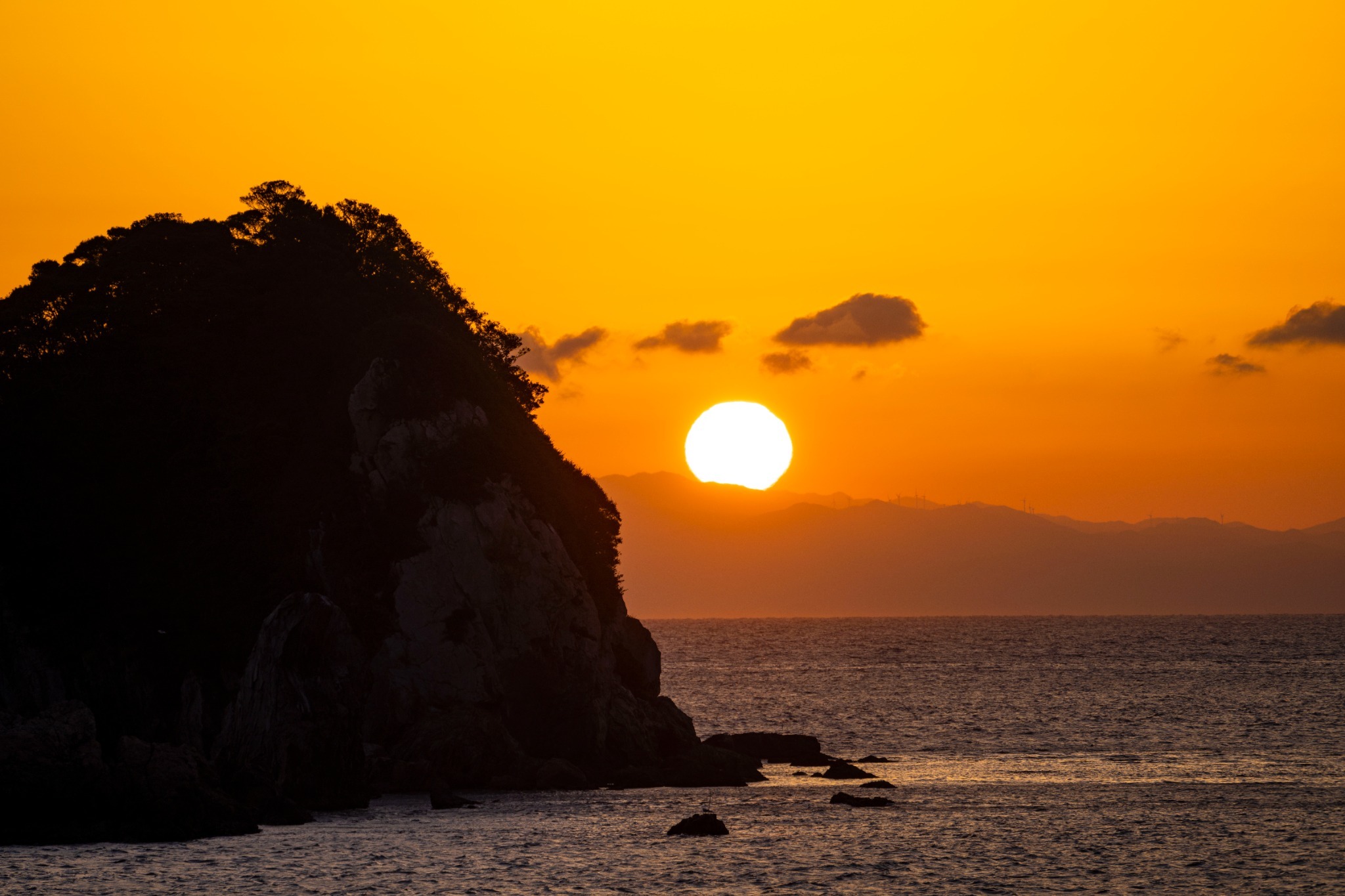 徒歩3分の中林海岸へ散歩