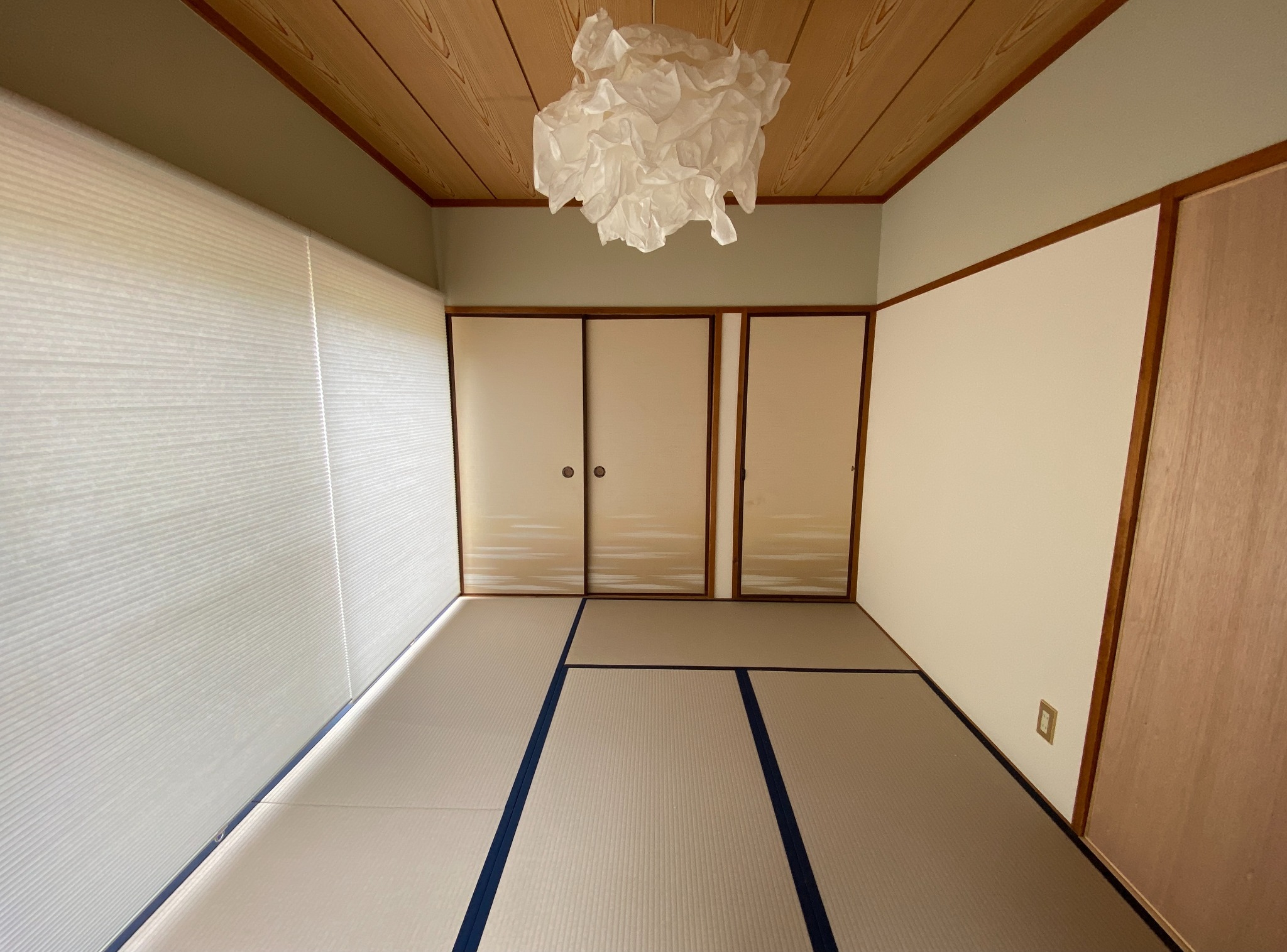 【B棟】1棟貸しコテージ · 阿南市街すぐ・海のそば・和室tatami room・海の見えるロフト付