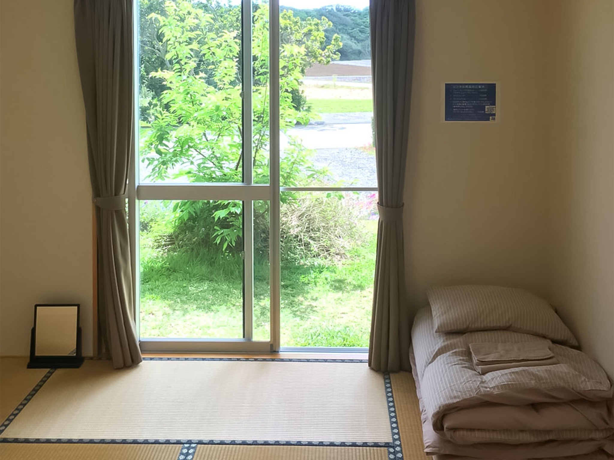 ・部屋/4名様まで宿泊できる広々とした和室
