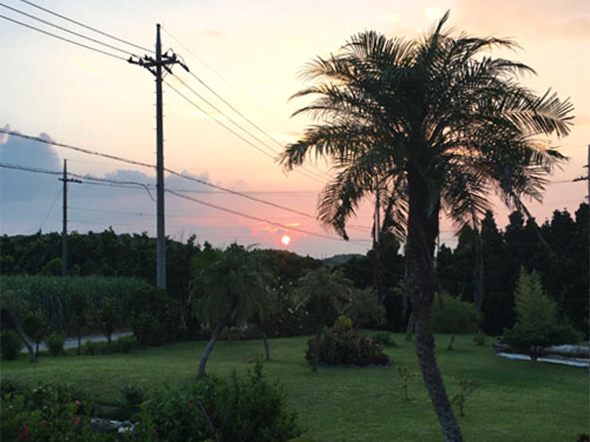・周辺/宮古島に来たら必見!感動的な夕陽が楽しめます