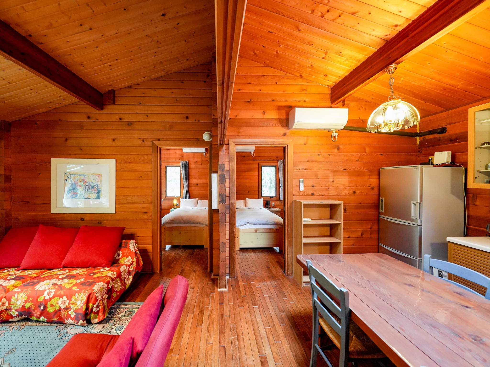 ・【アン】リビングから2部屋に分かれたベッドルーム。リビングでおしゃべりの後すぐにお休みいただけます