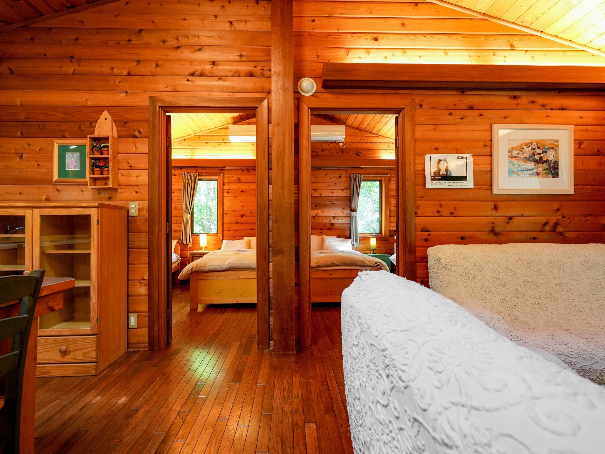 ・【カール】2部屋に分かれたベッドルーム。リビングダイニングからすぐにお休みいただけてます