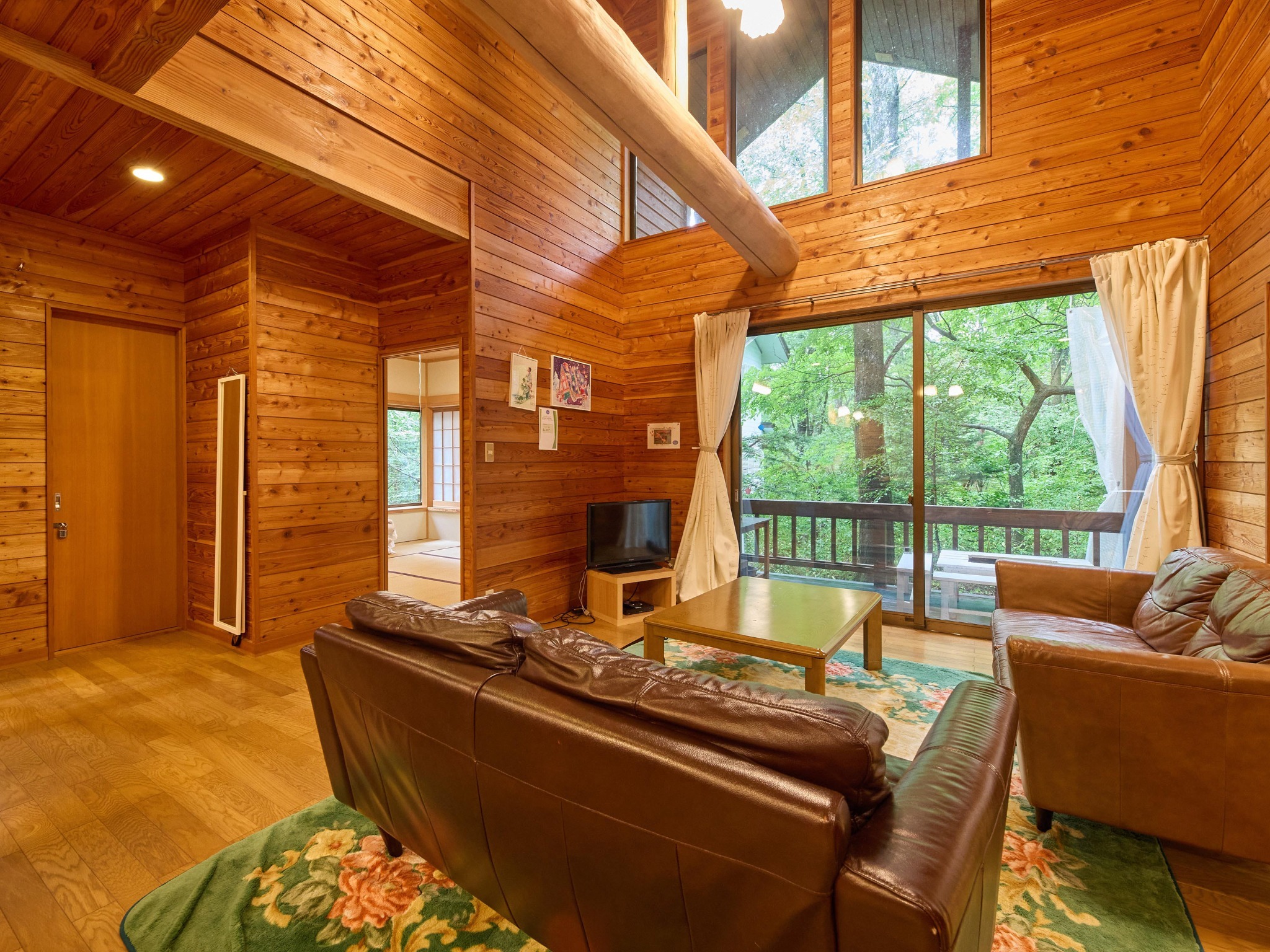 ・【アリエッティ】まるで森の中で暮らしているかのよう。自然に囲まれてリフレッシュしませんか