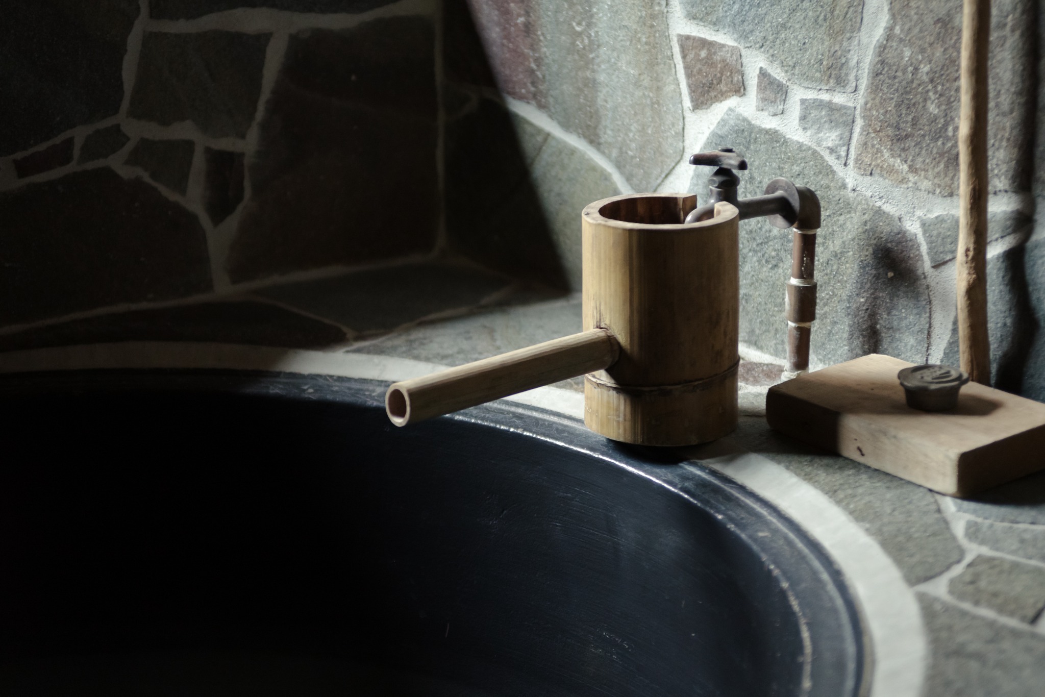 御船川清流添いに佇む貸切古民家