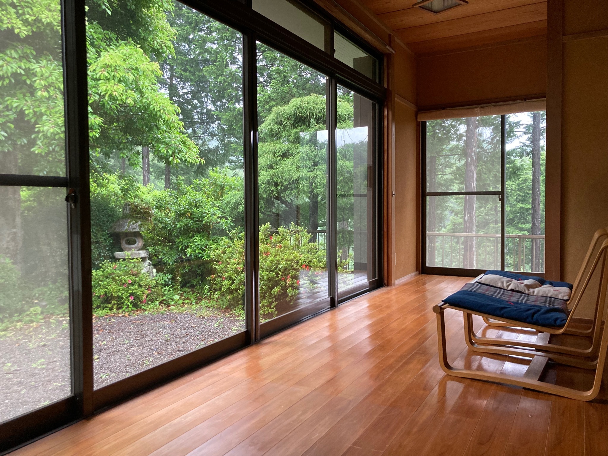 一棟貸し 山の麓の宿 峰麓舎