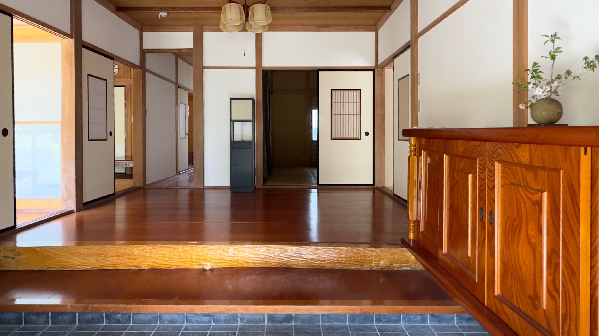 一棟貸し 山の麓の宿 峰麓舎