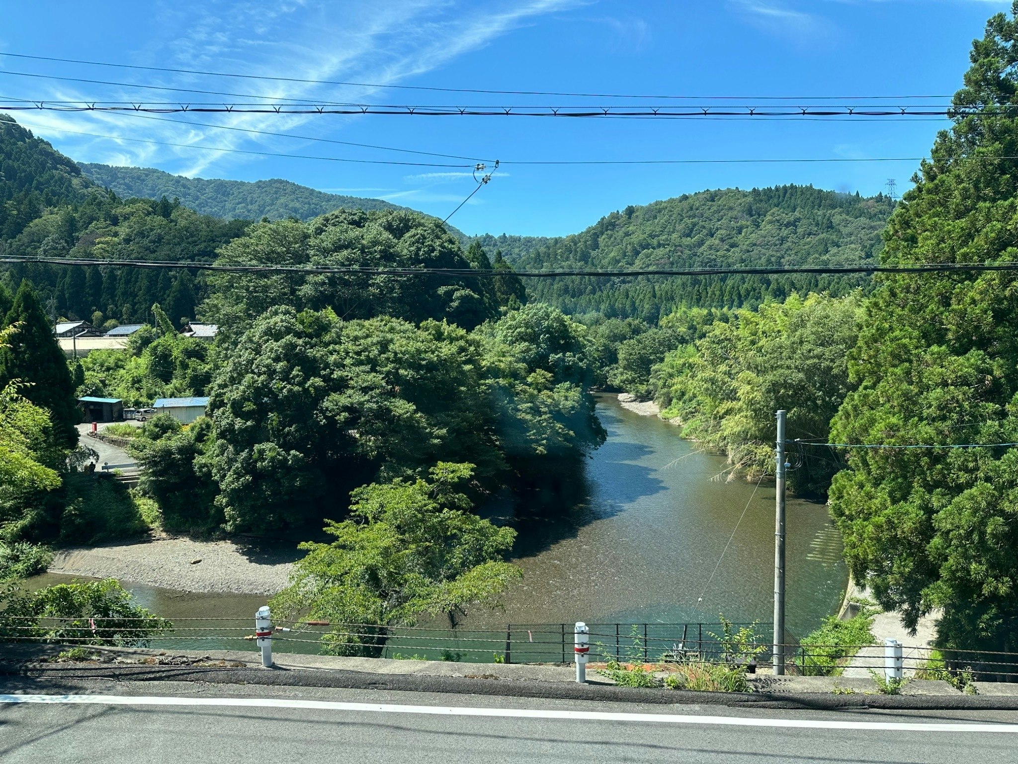 【鮎はうす】滋賀・長浜 高時川を一望できるBBQスペースあり!