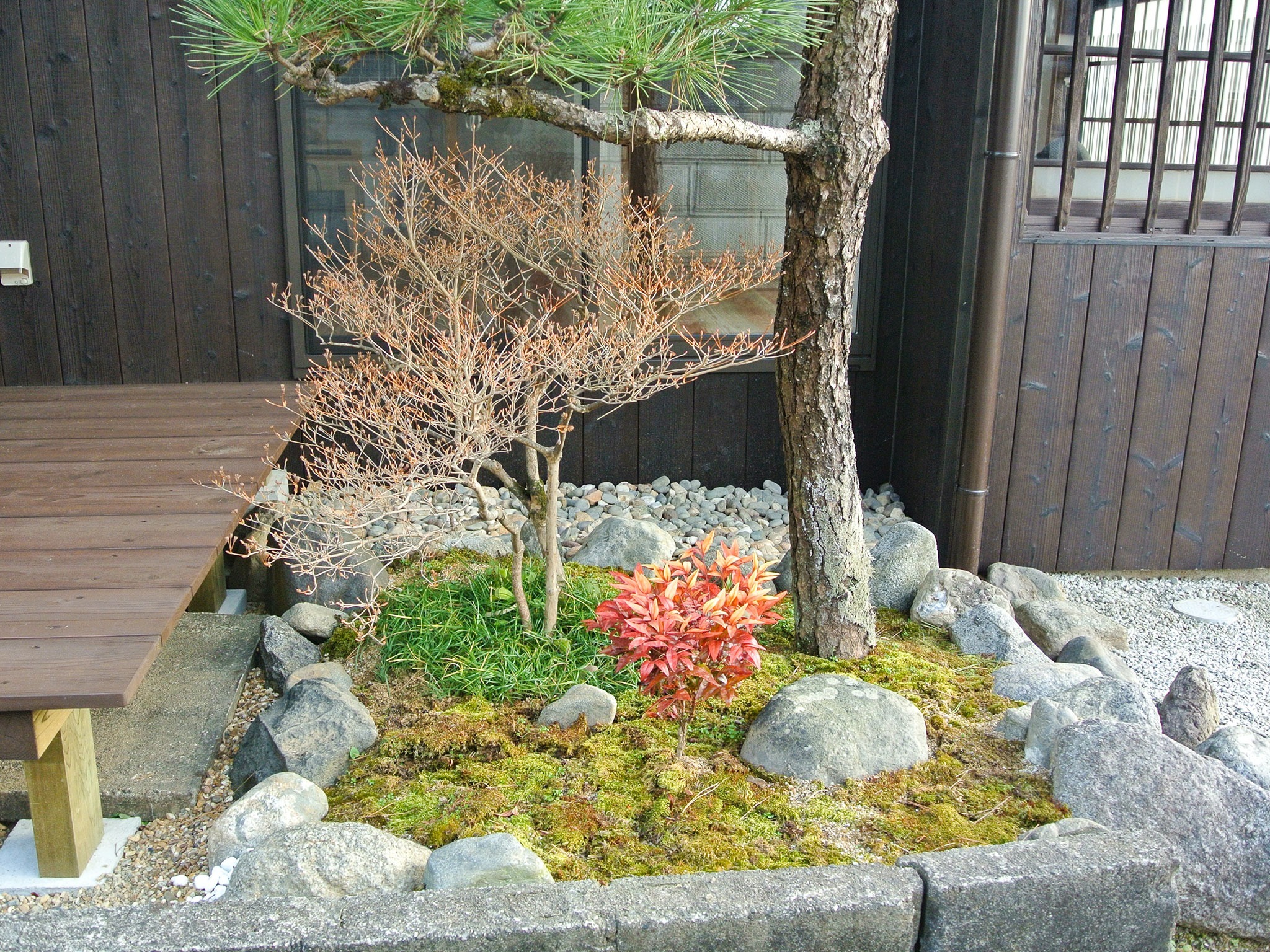 古代日本の中心地「明日香村」の小さなリノベーション一軒家を完全貸切。日本画を堪能する宿。