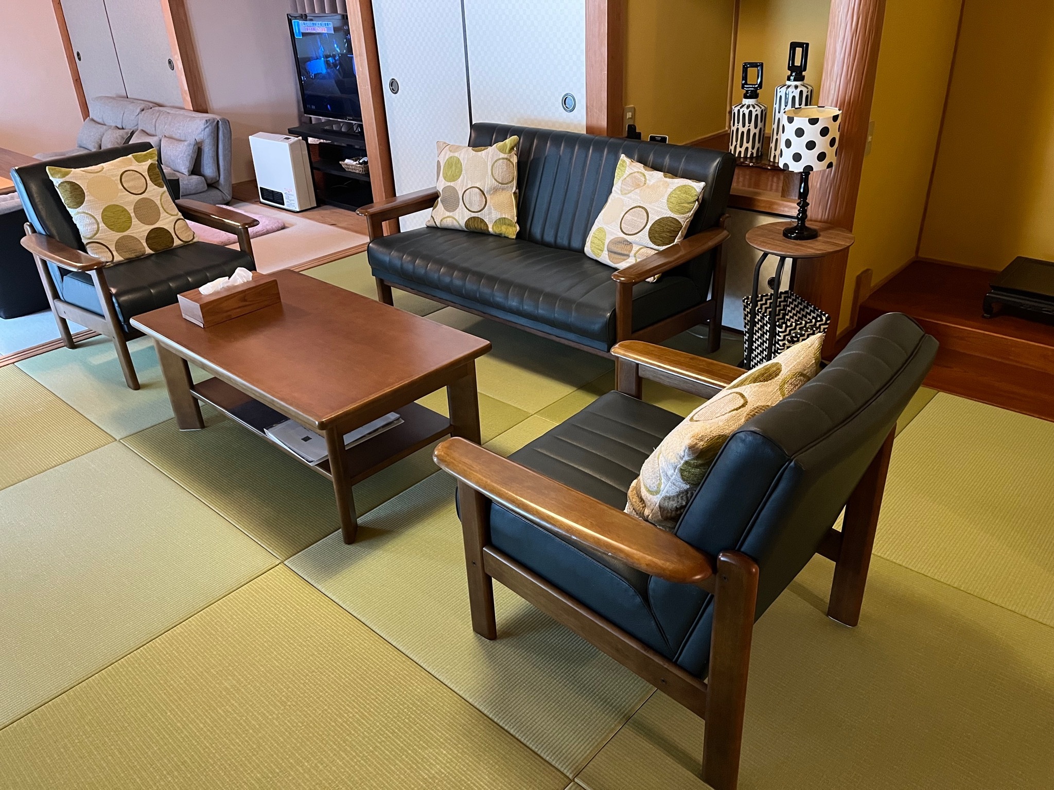 「伊王島ビーチハウス」総檜造りログサウナ付き(定員8名)