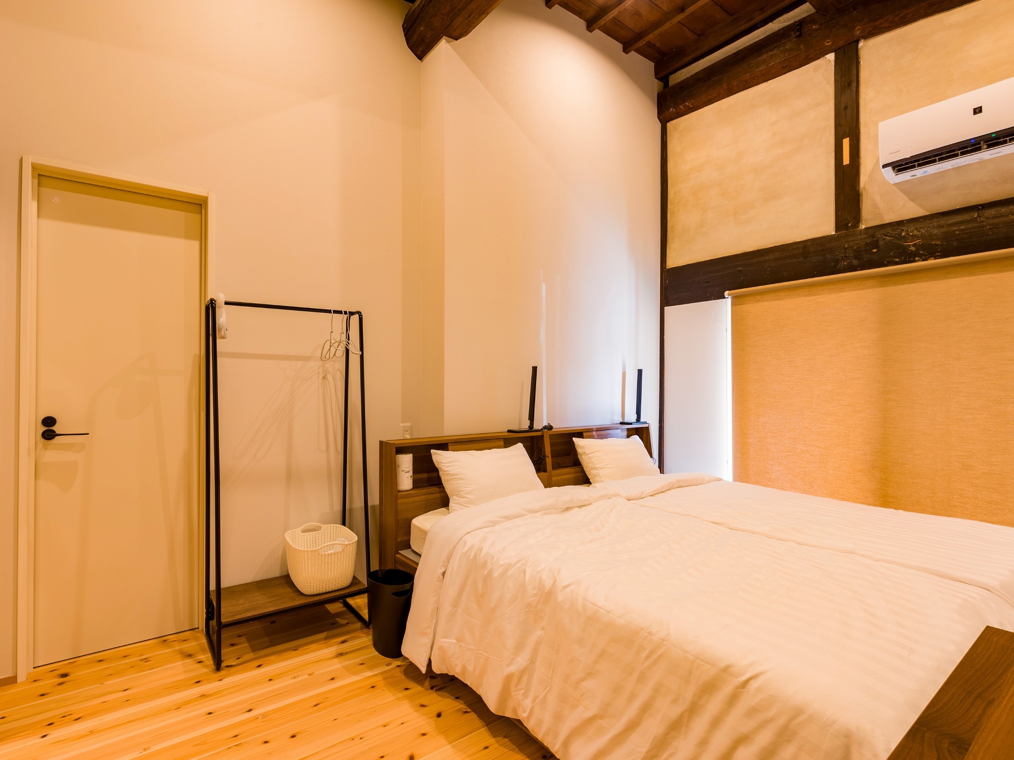 ・【2名用ツインルーム】室内にトイレを完備しています