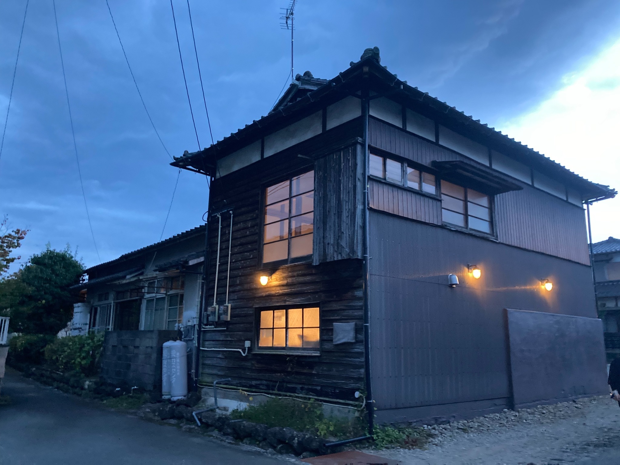 ・【夕食情報】お隣のフレンチレストラン(mahoro756)外観