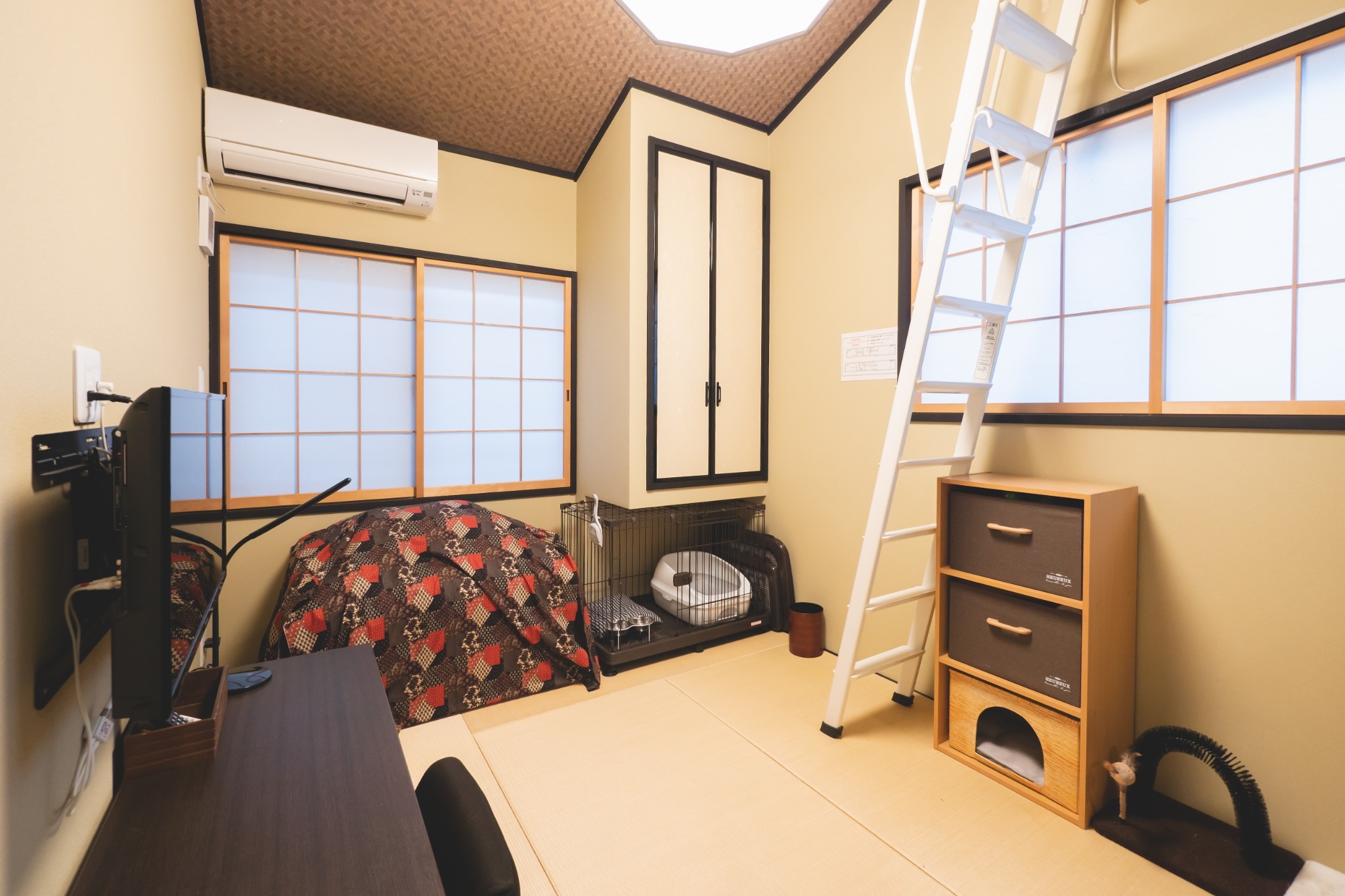 2-B 2023年8月1日よりペット不可となっています。