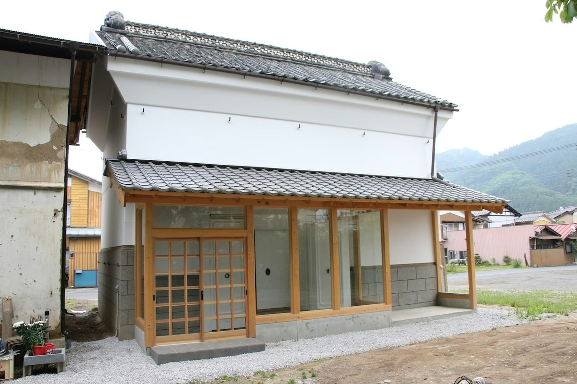 Big loghouseラフティングや温泉近く!フルリノベの古民家でみんなでBBQやお鍋を楽しもう!