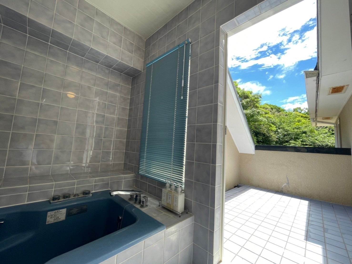 Amour Resort Tateyama/民泊のnull