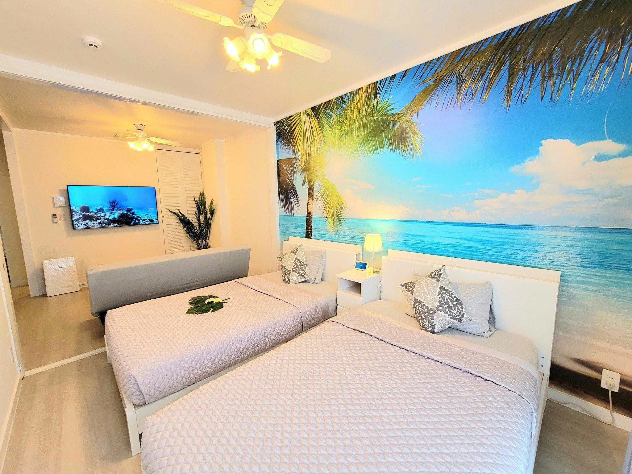 海がテーマのゆったり63m2/徹底清潔/沖縄アリーナ徒歩圏内/人気の街・北谷/高速ICまで3分/3-