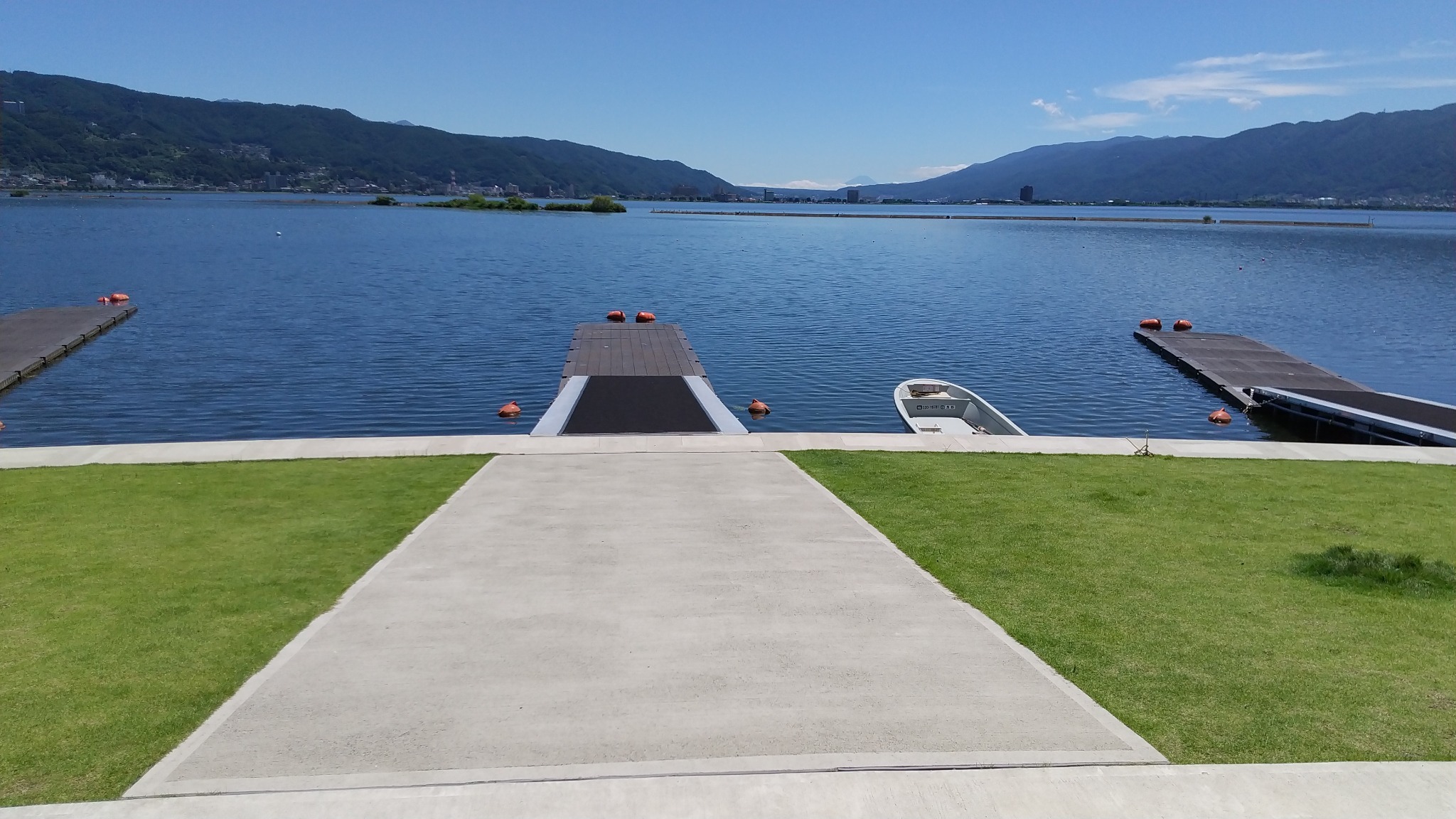 マークヴィラ諏訪湖 siteB/民泊のnull