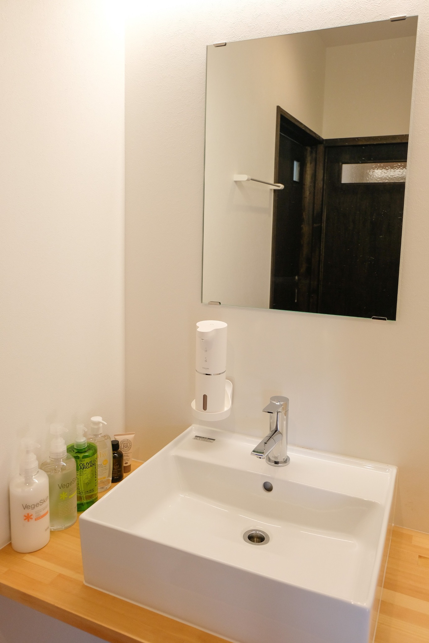 貸切宿 芽 -ひのき風呂付和モダンな一棟貸し- のnull