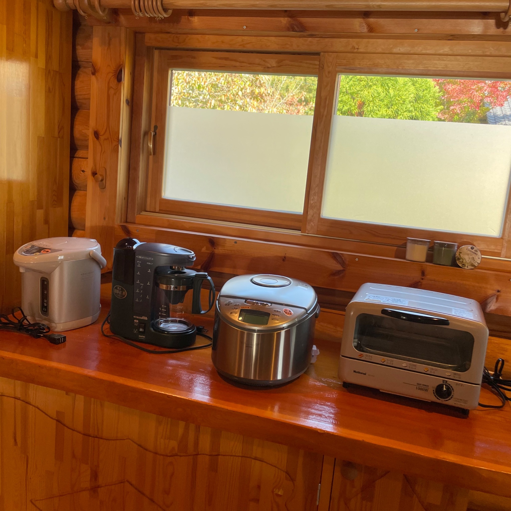 ポット、コーヒーメーカー、炊飯器、トースター