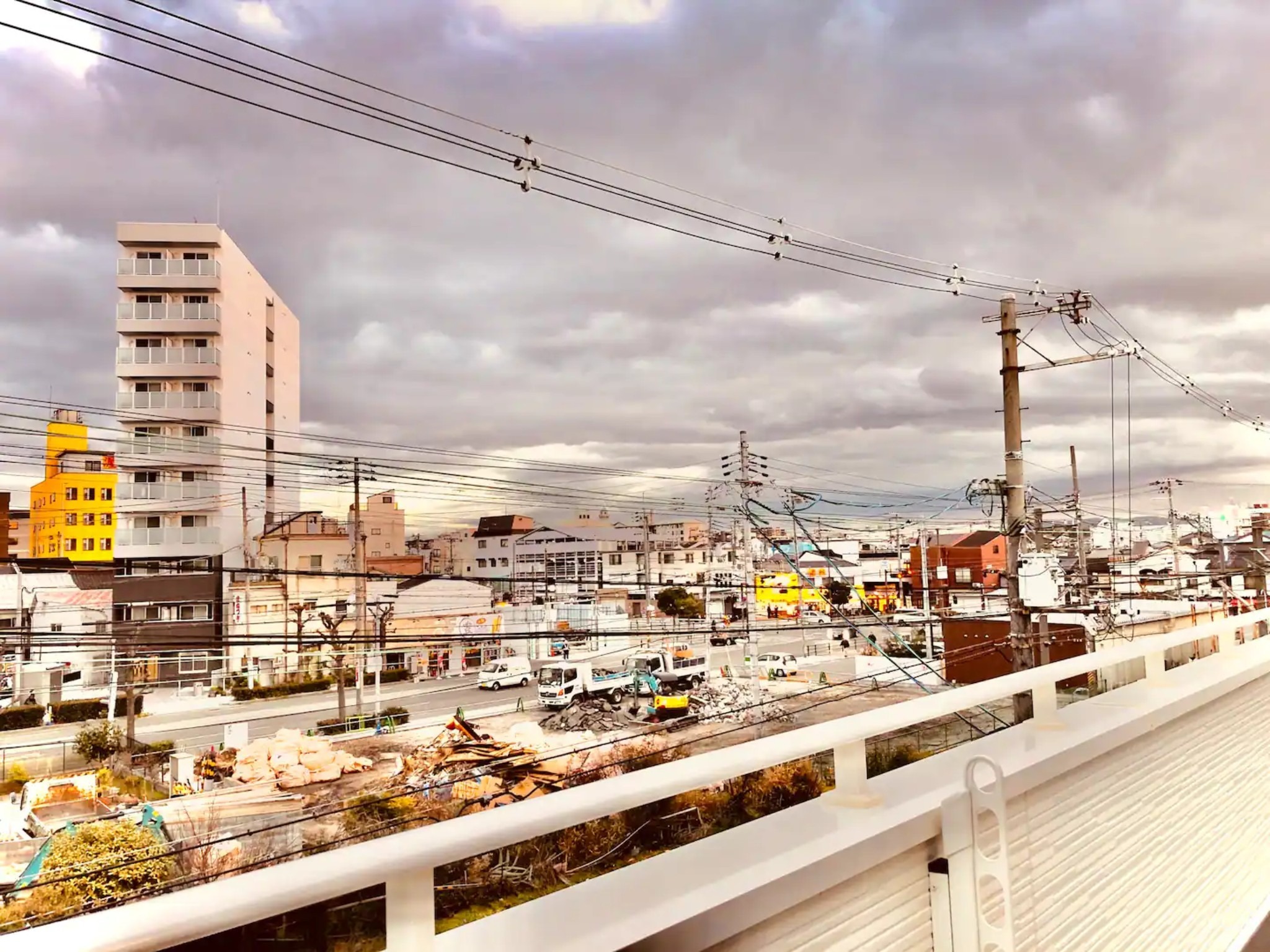 【簡の素 新今宫二番目】新しい3階建て一軒家まるまる貸切/無料駐車/駅まで徒歩1分