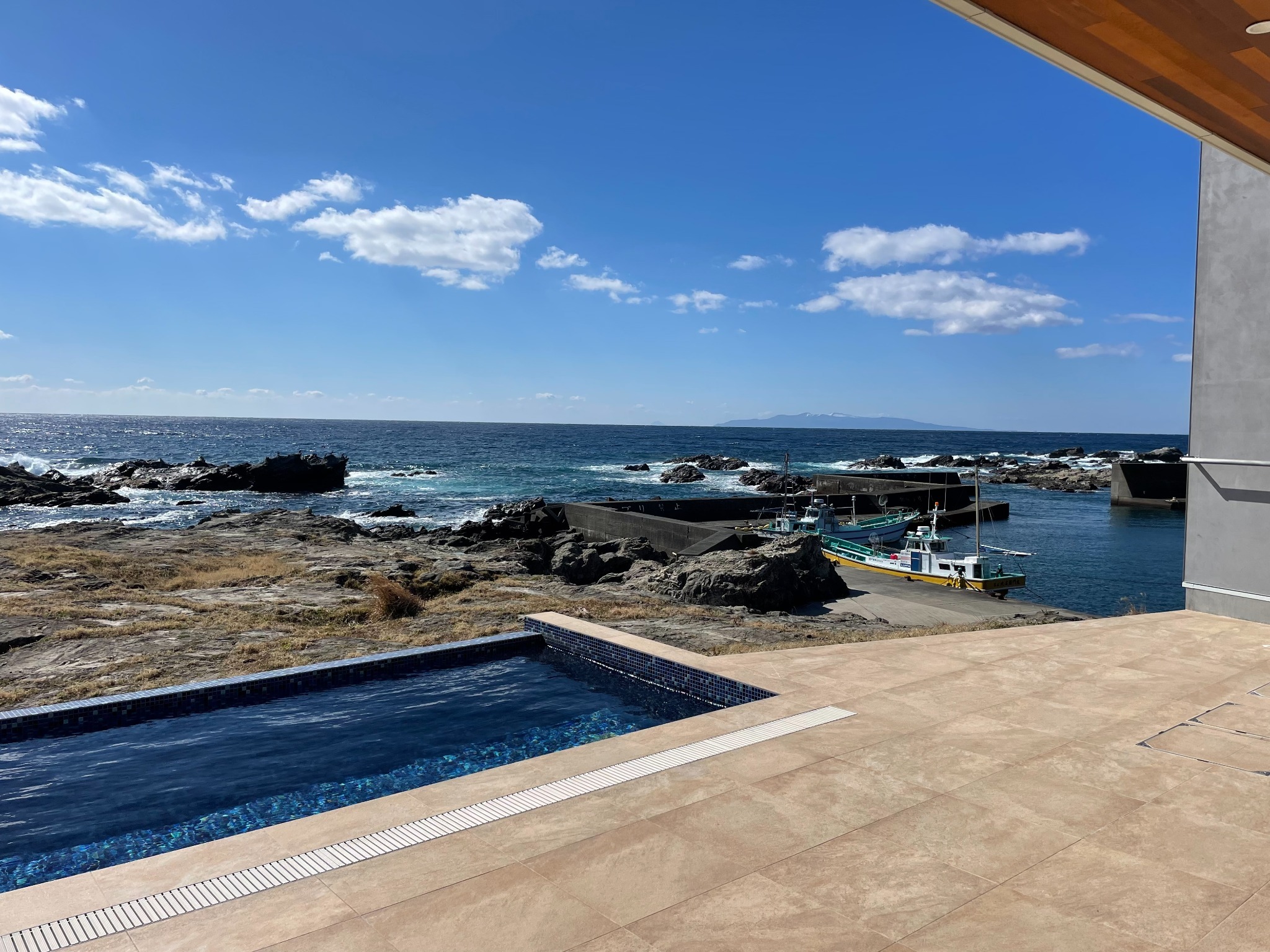 プライベートプール