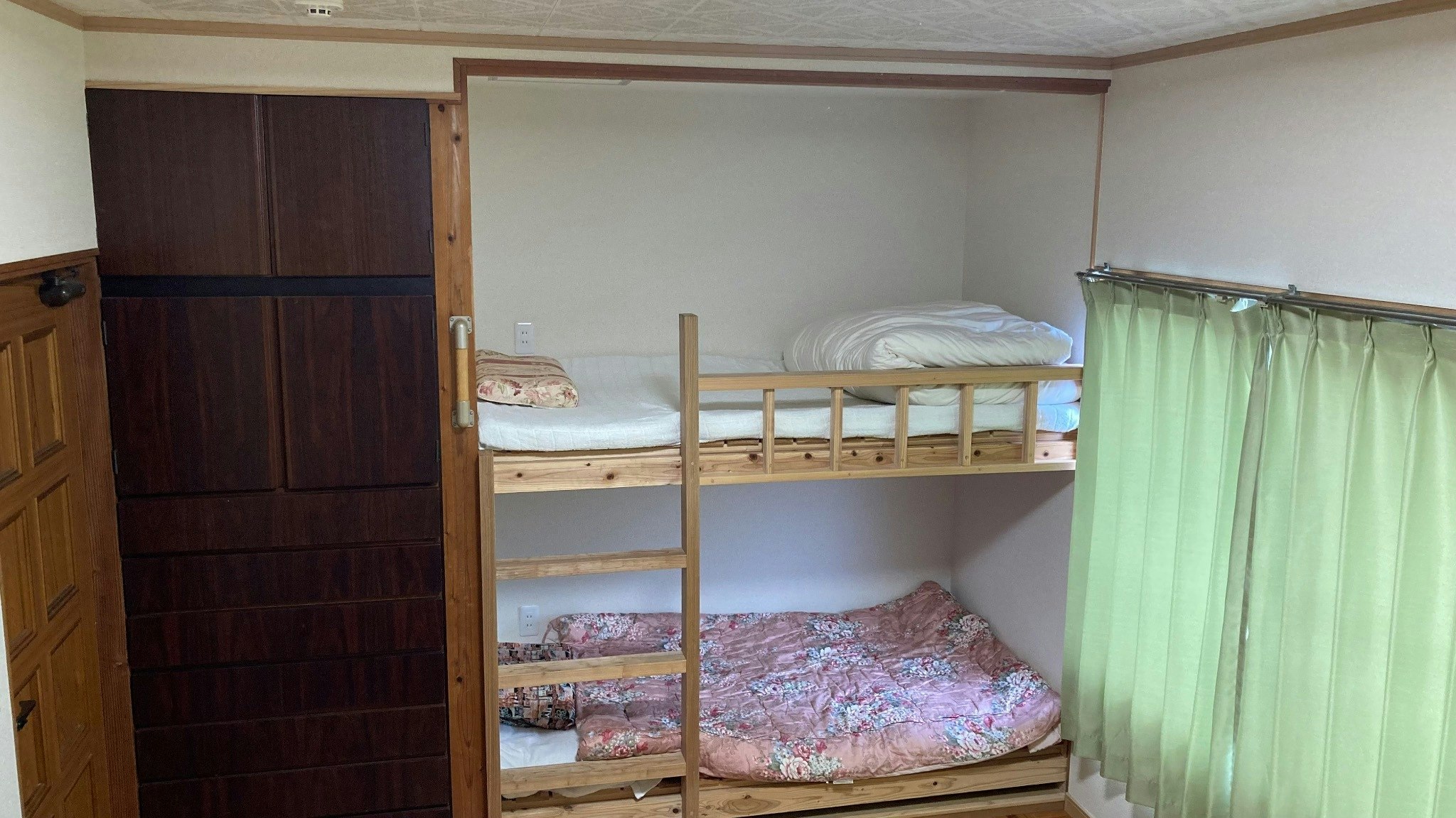 一軒家まるごと貸切★最大15人利用可能 五島列島・上五島『利便性抜群』拠点 無料BBQスペース有