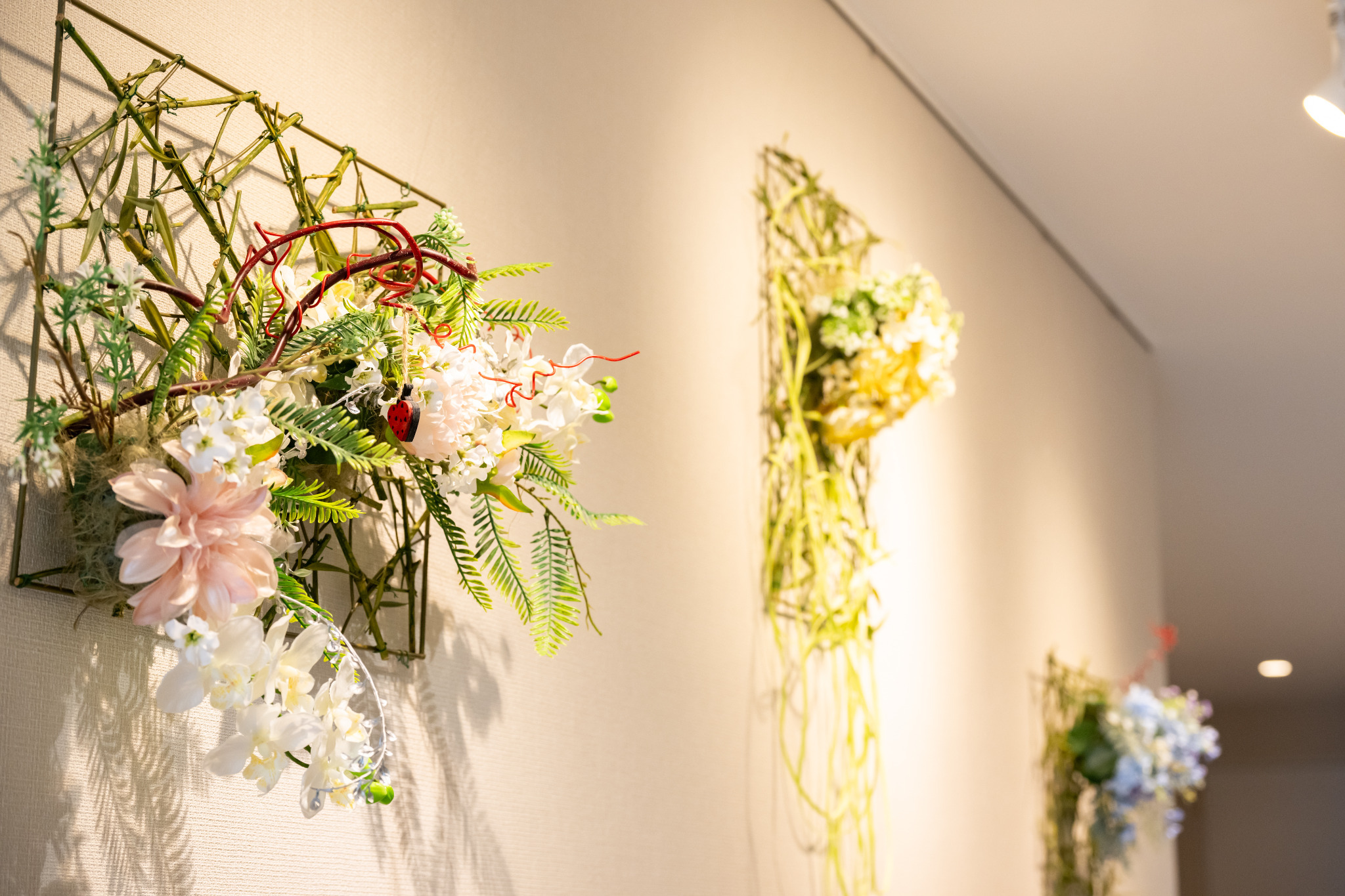 片添ヶ浜海水浴場の向かい(道路を挟んで)|和室・広々ワンルーム