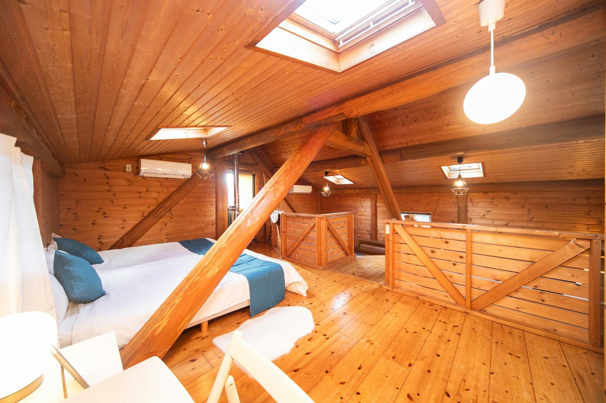 淡路市岩屋☆BBQコンロ無料!ドッグランのあるログハウスの一軒家(別荘)貸切りです!