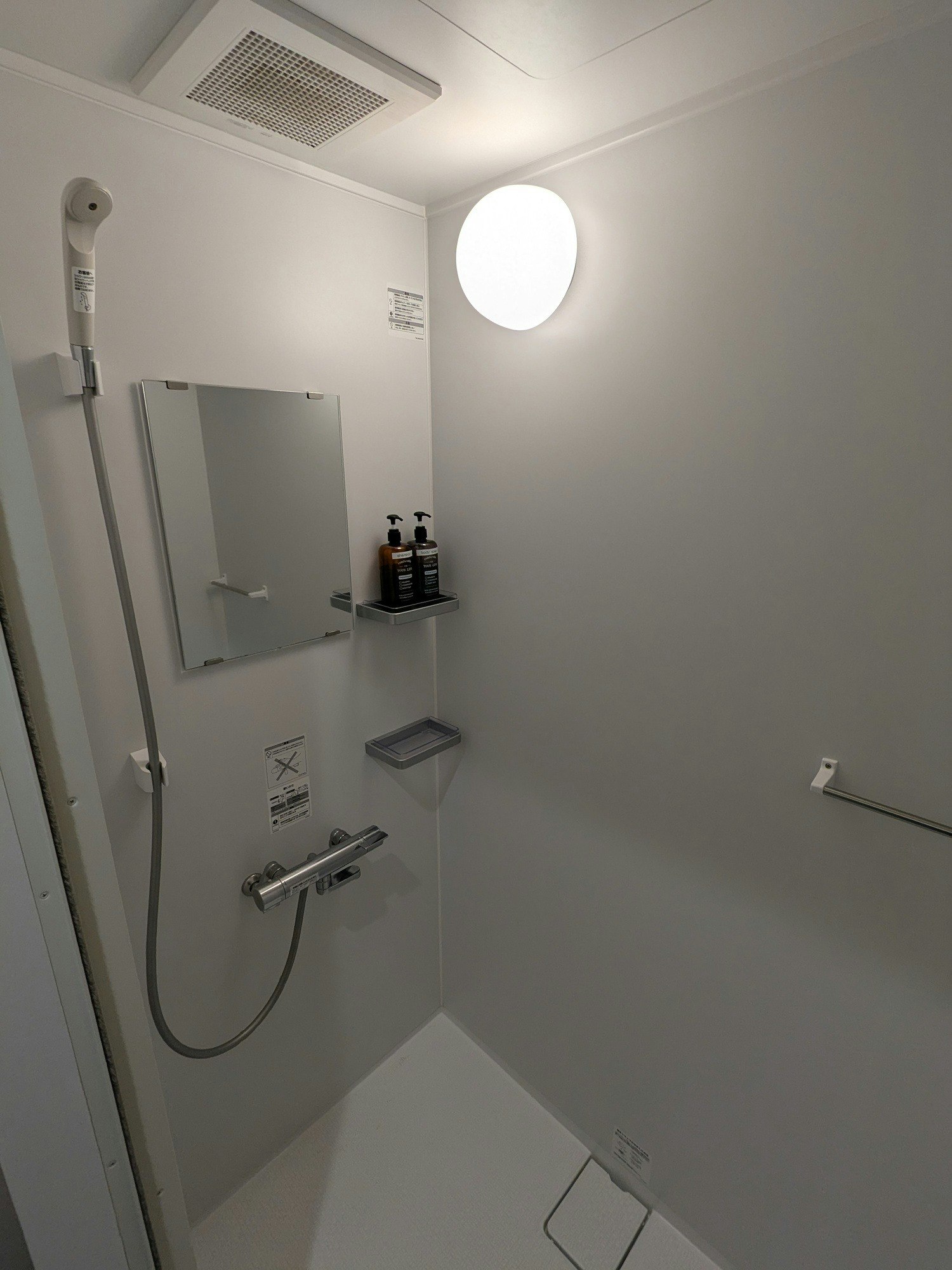 【素泊まり・連泊】ハイキングや仕事の拠点に!絶景の角部屋(洋室)&ラウンジ無料【禁煙】