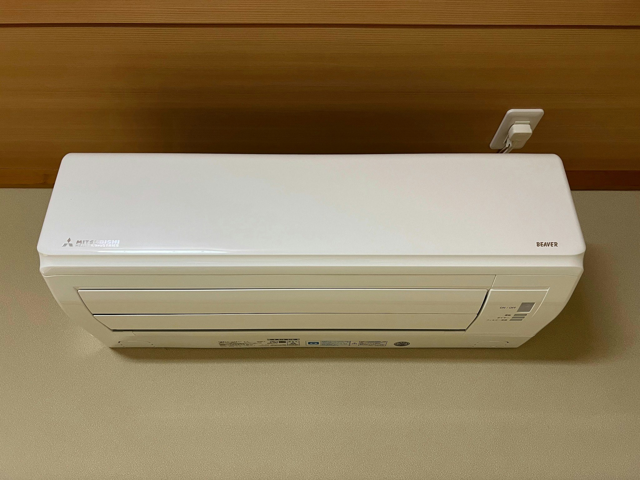 【素泊まり】湖畔の絶景「角部屋・洋室」/専用シャワー・トイレ完備&ワークラウンジ無料【禁煙】