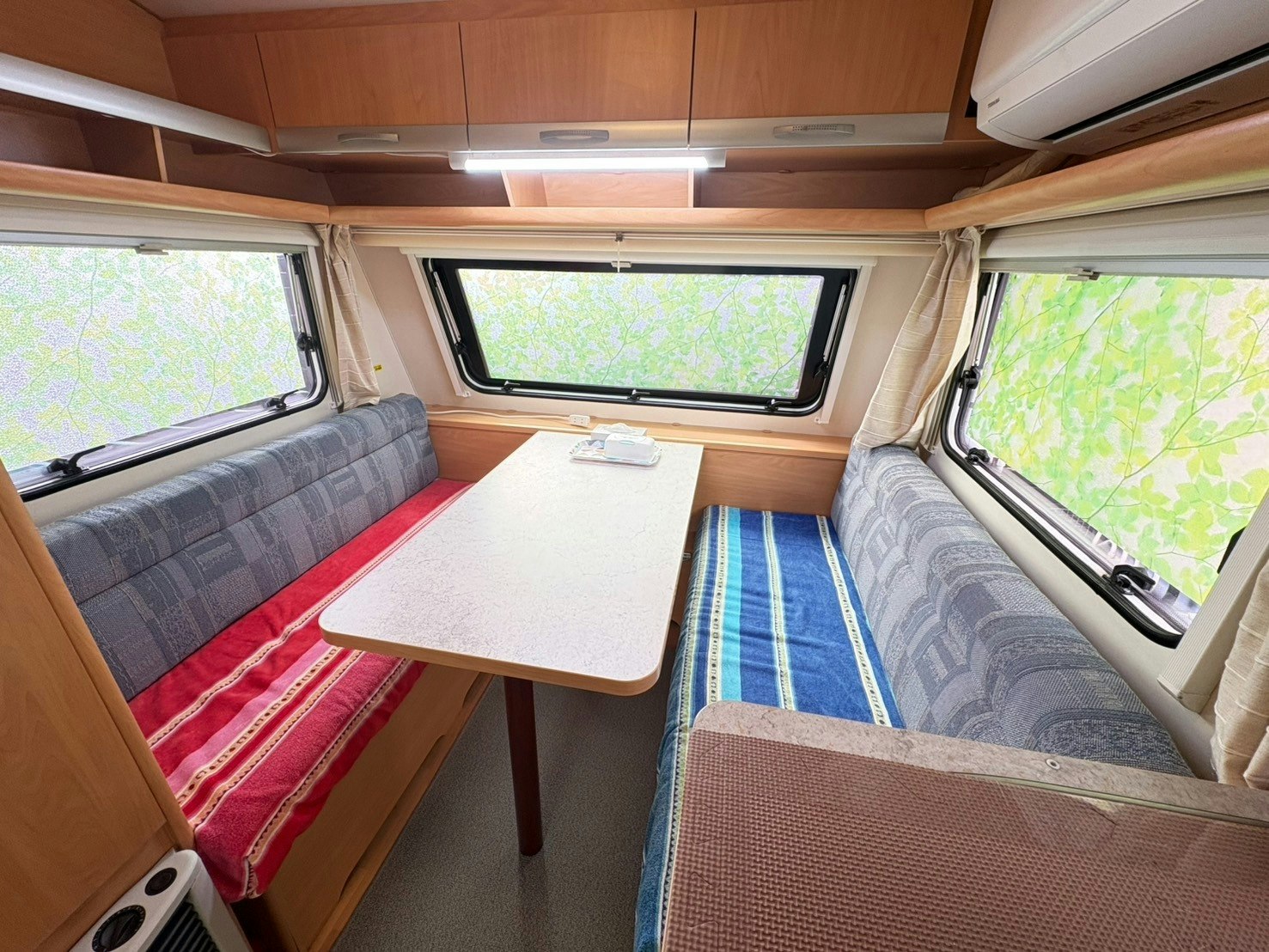 夏季限定!キャンピングトレーラーでアウトドア体験!禁煙・駐車場無料
