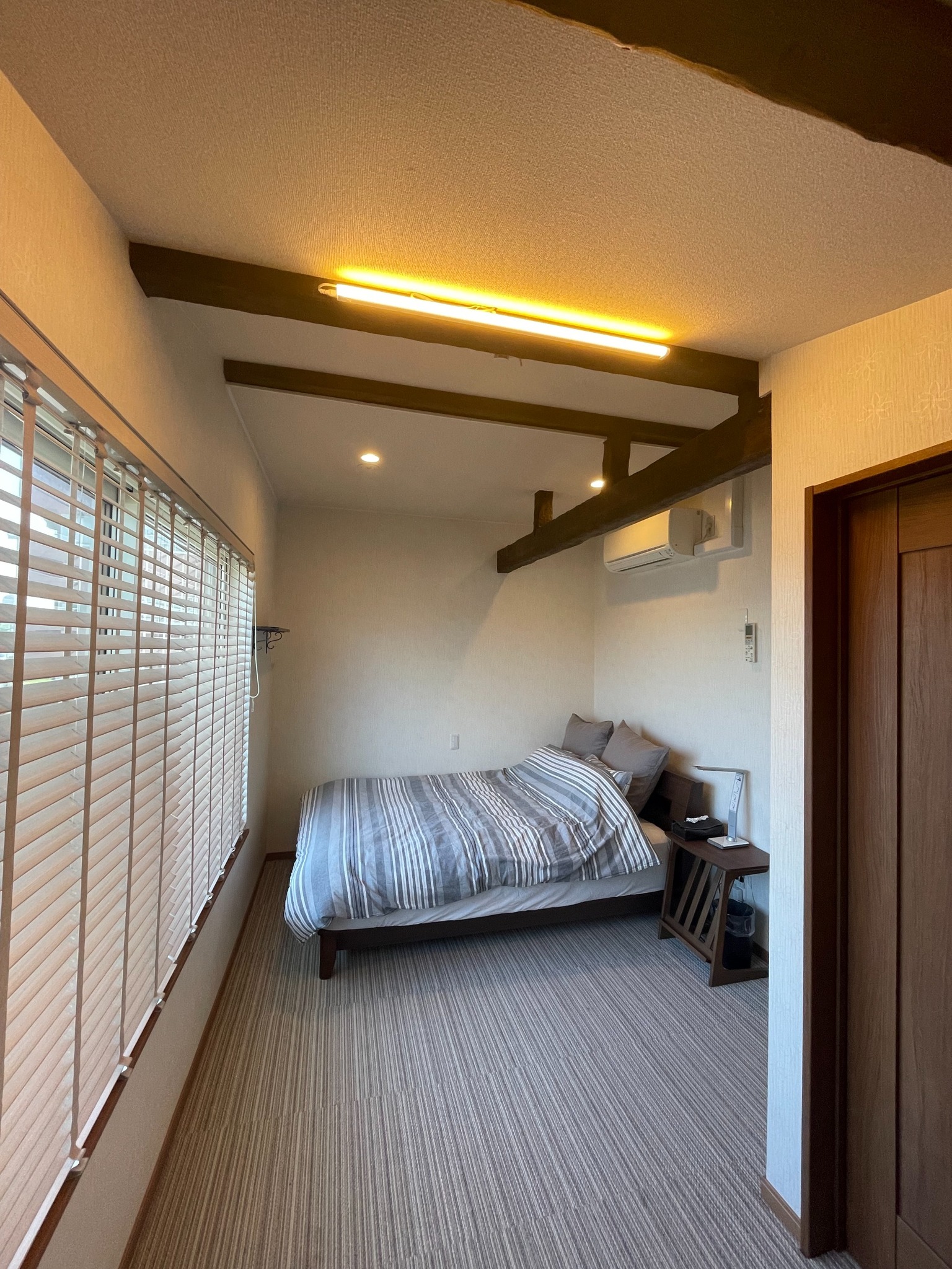 Guest room/CHINITA(チニタ)完全個室 ダブルベッド 洗面・トイレ付 素泊まり/禁煙