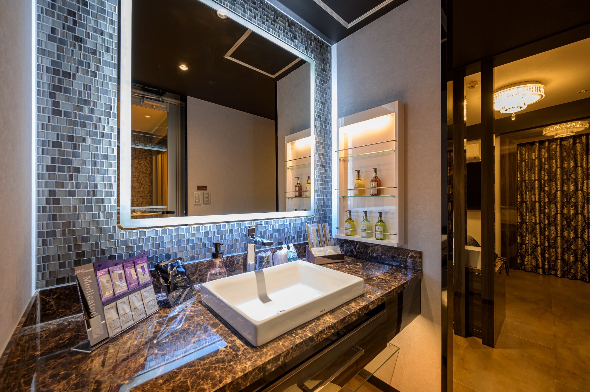 HOTEL TIARA Brun のnull