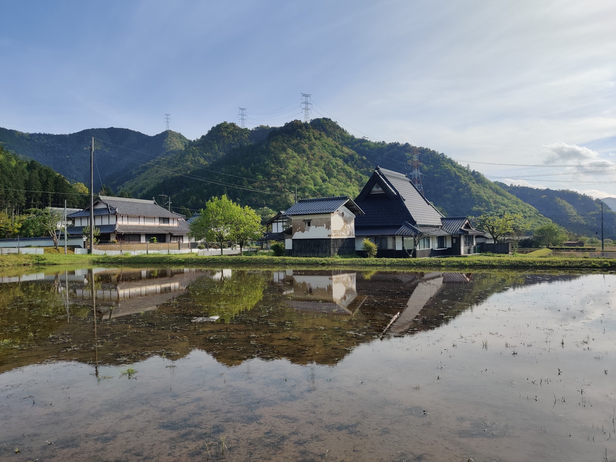 美山町豊かな自然に囲まれた一棟貸し古民家