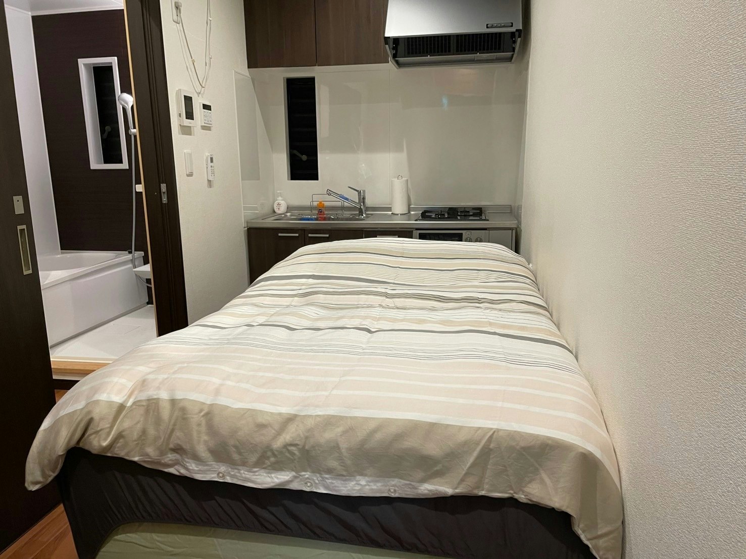 用務員室 チェックアウト12時 バストイレ別 ペットOK