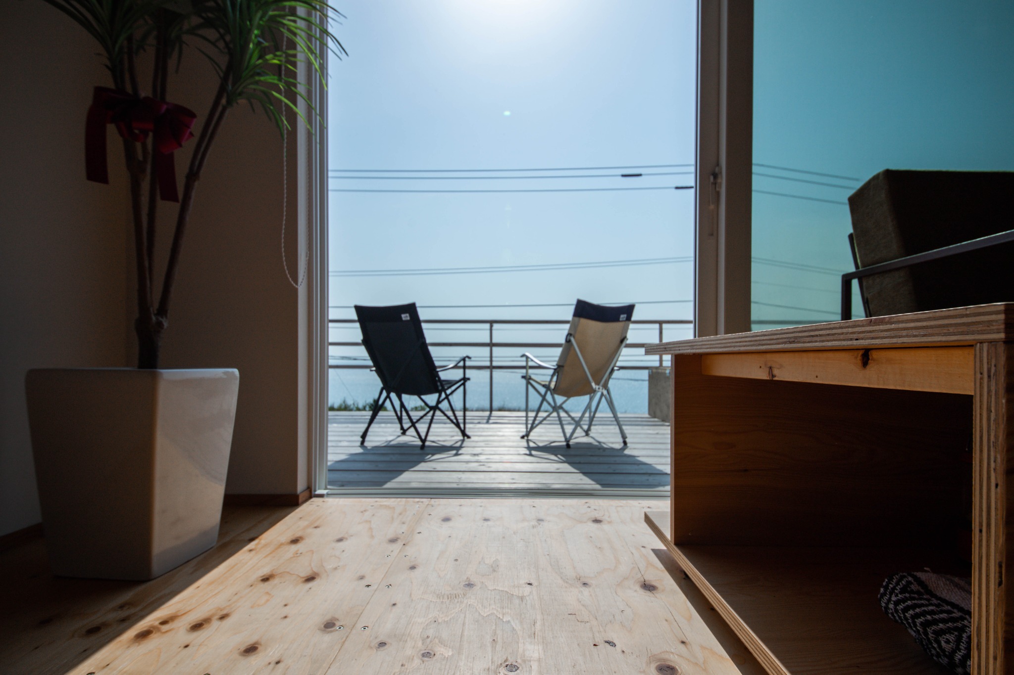 SUNNY SIDE HOUSE【View the SEA】【 2023年最新の料金比較・口コミ・宿泊予約 】 - トラベルブック ...